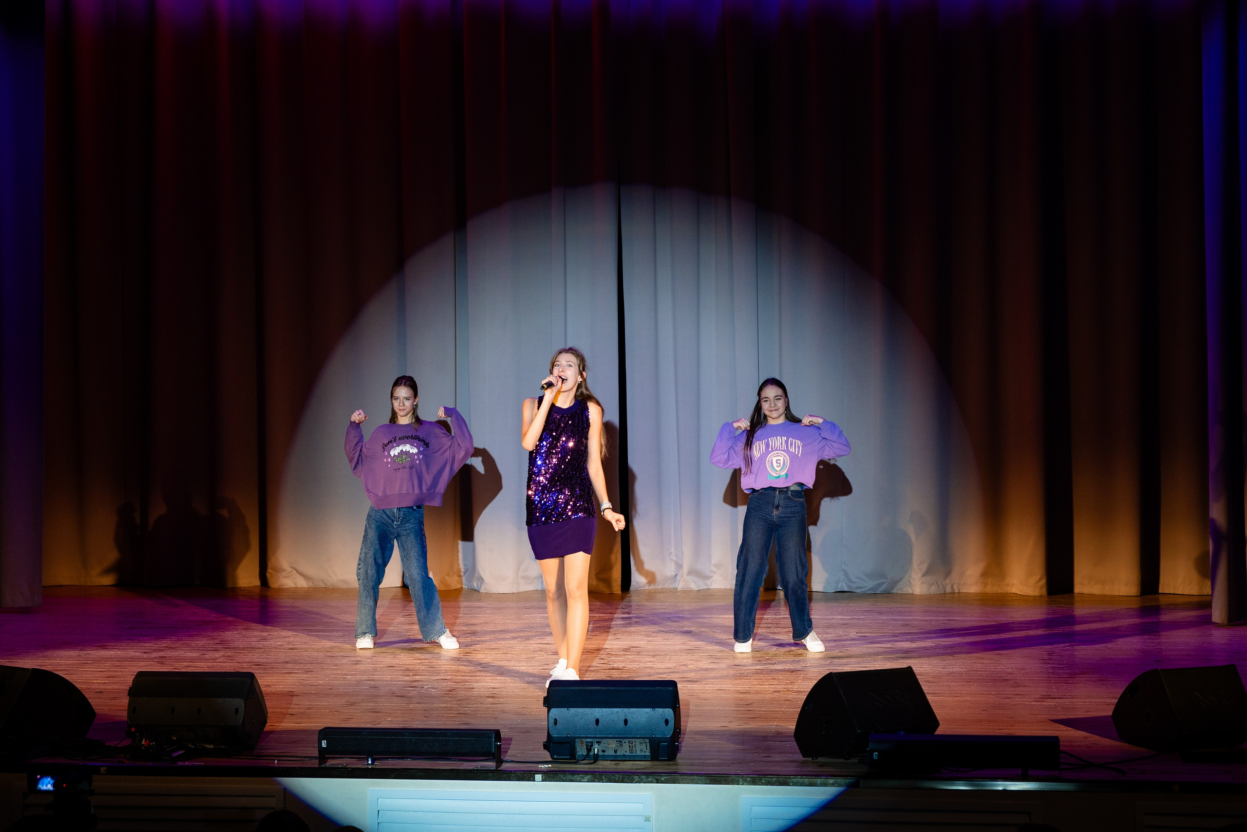 Концерт ДК Буривестник. Фотограф Никита Комаров