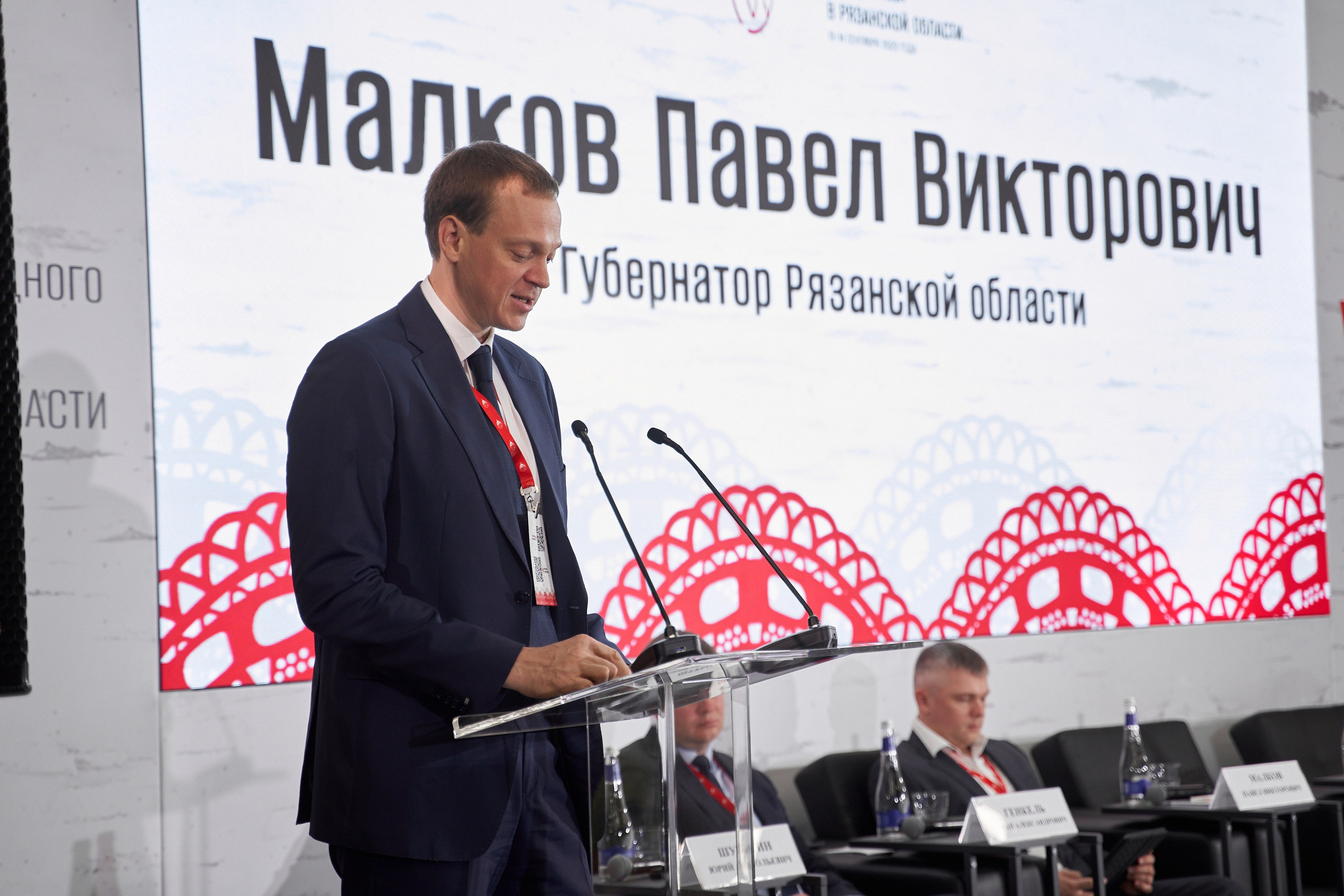 Бизнес. Антон Чигляков -   профессиональный фотограф