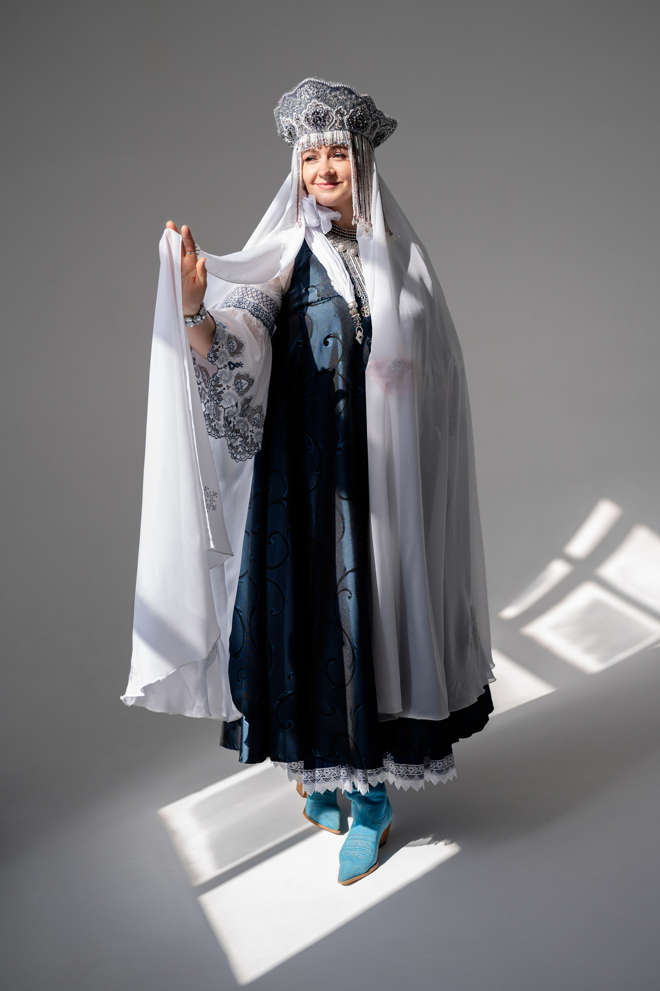 Фотосессия в русском национальном наряде. Фотограф Юлия Кондратьева