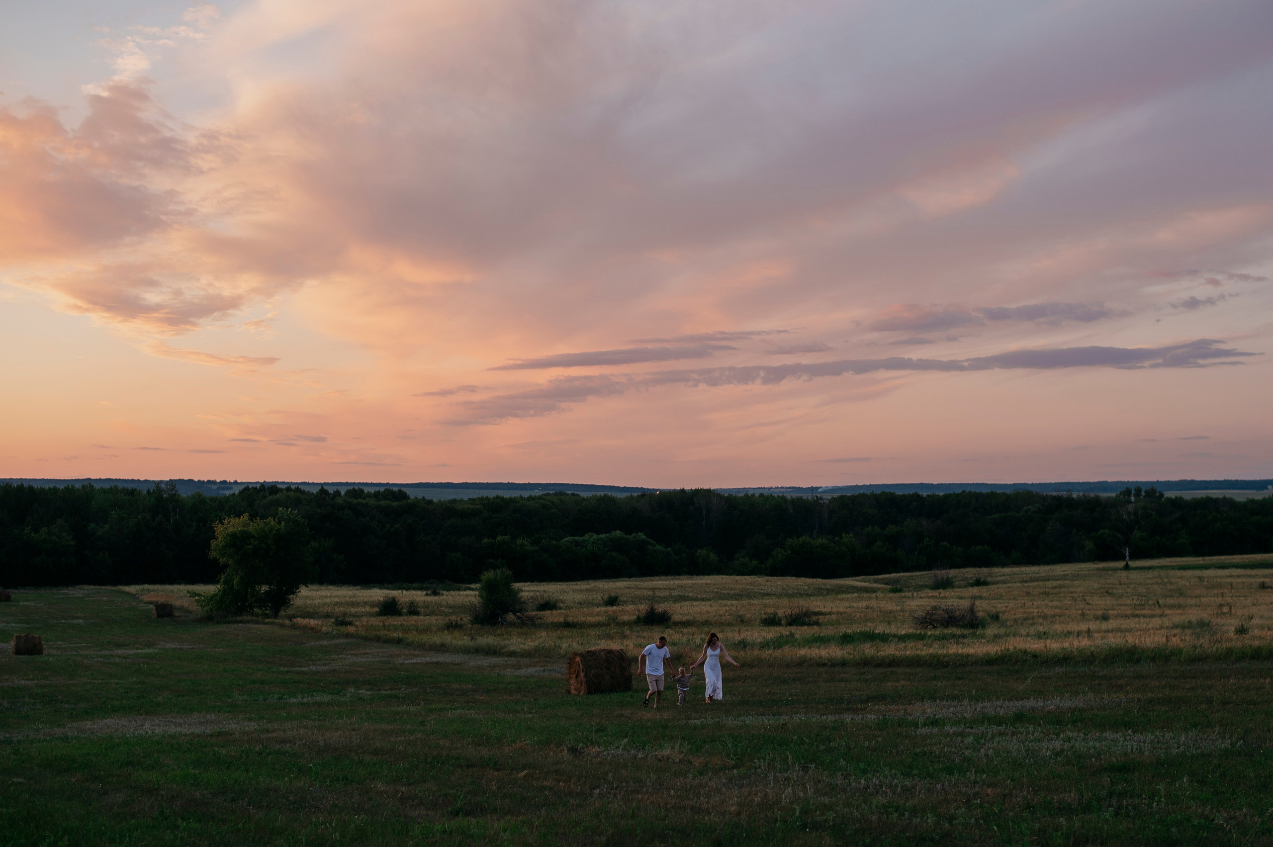 Семейная прогулка на закте. Фотограф Дарья Семина