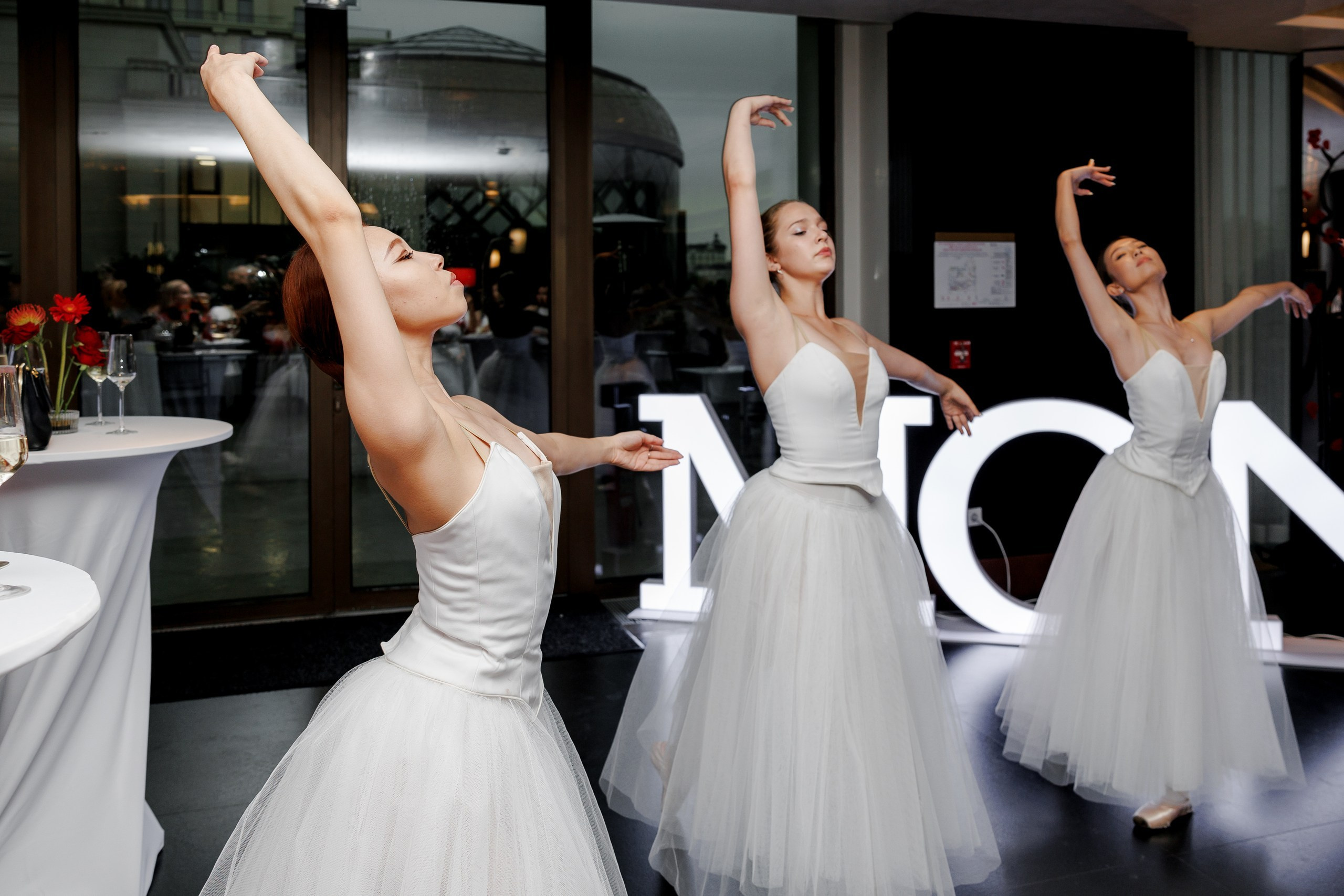 Monaco beauty saloon. Меня зовут Гайдар Искаков. Я живу в Астане и фотографирую свадебные торжества, ивенты, индивидуальные сьемки в Астане, Алматы и Дубае