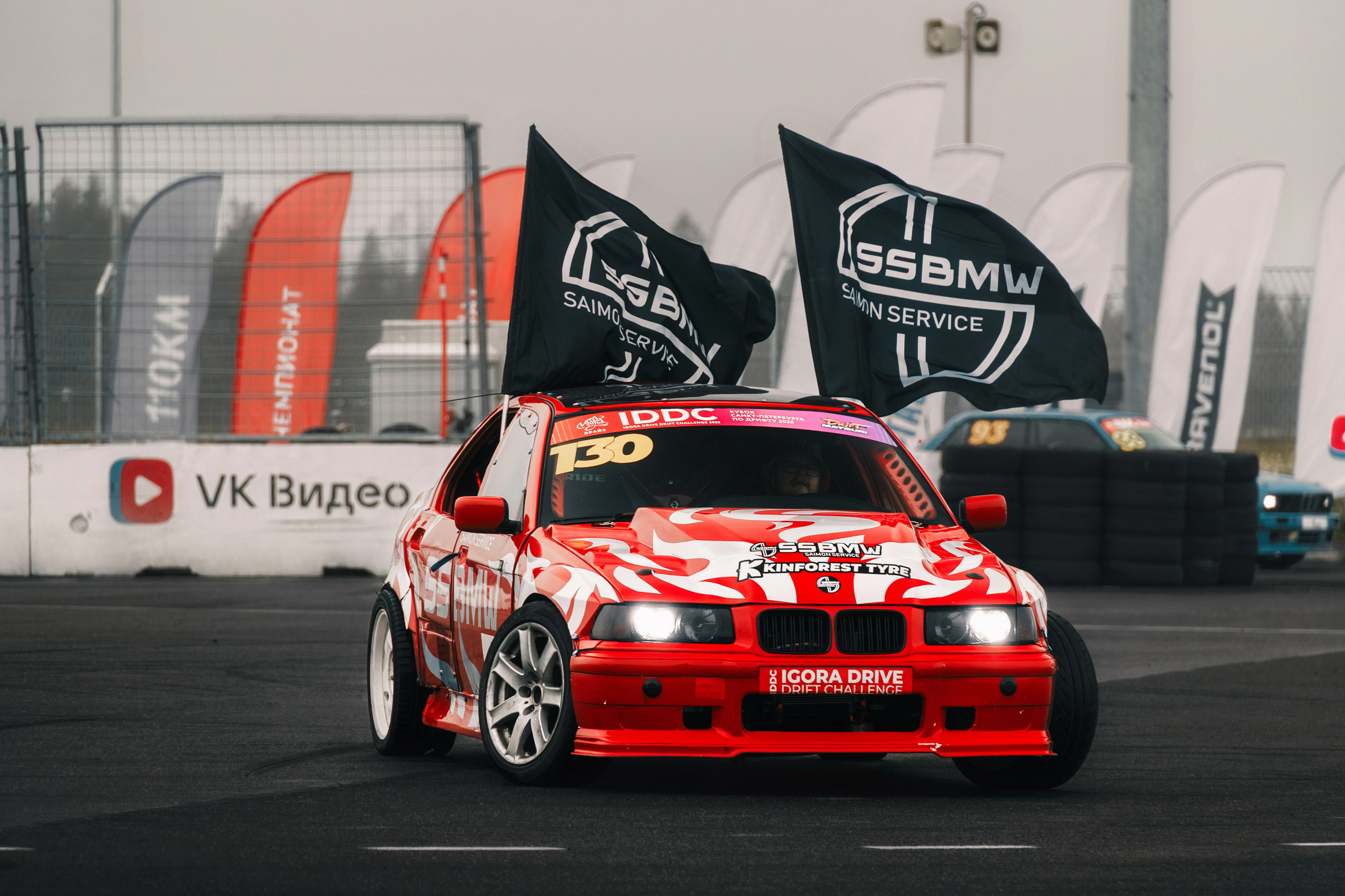 IDDC Этап 2: Бетонный Колизей и блогеры в деле