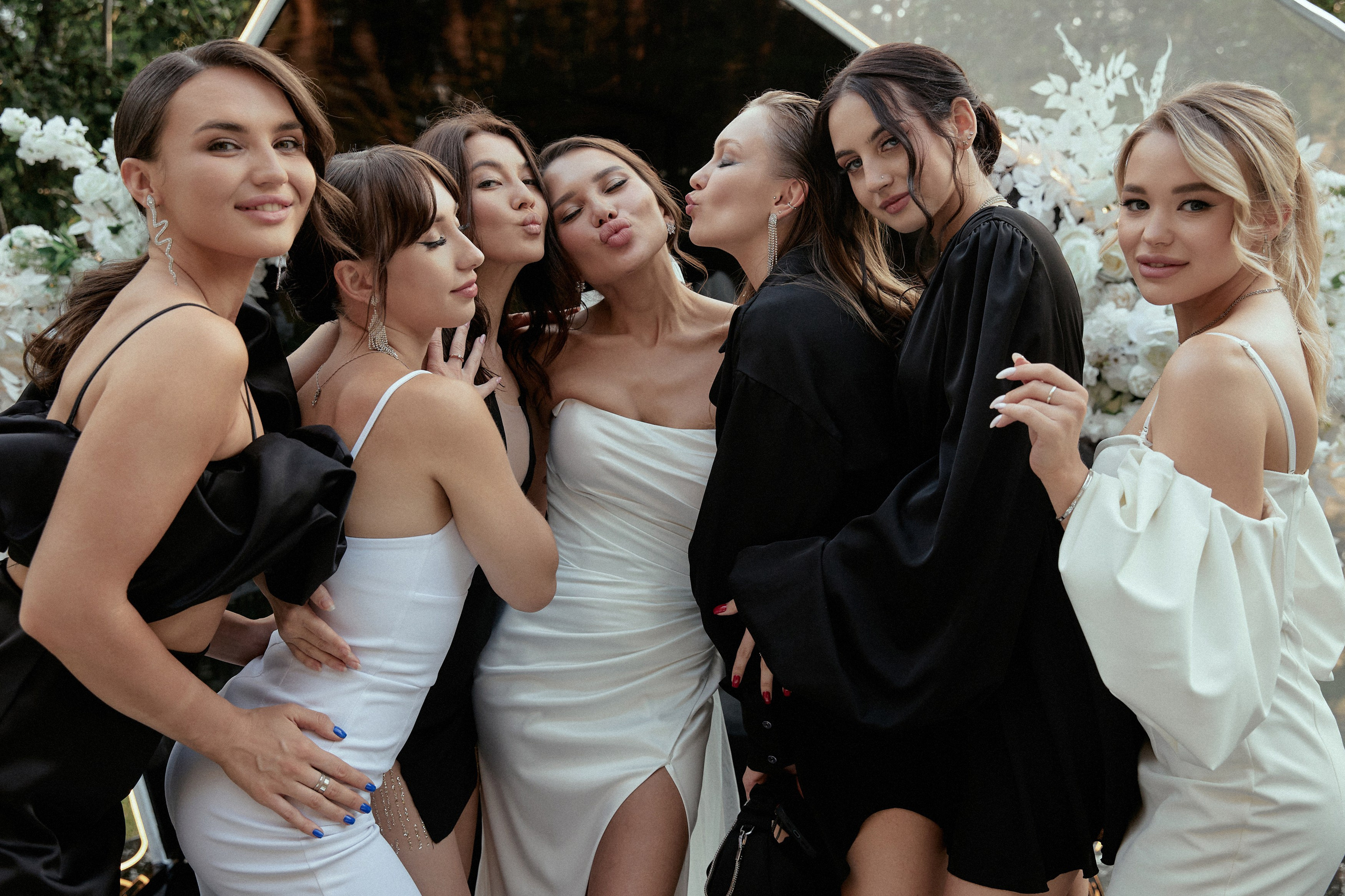 TOTAL BLACK. Дмитрий Мазуркевич: Профессиональный Репортажный Фотограф