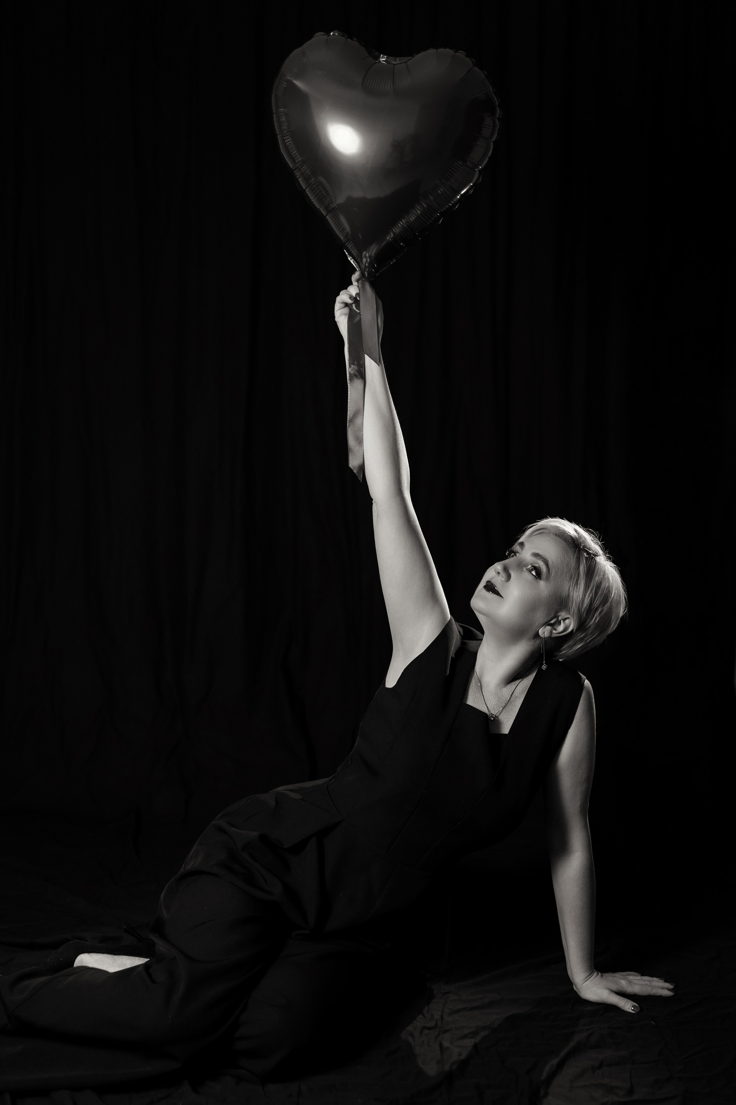 Олесяв моей студии. Март 2025. Фотограф Пермь. Свадьбы. Семья и дети, школа, д. сад. Фотокниги