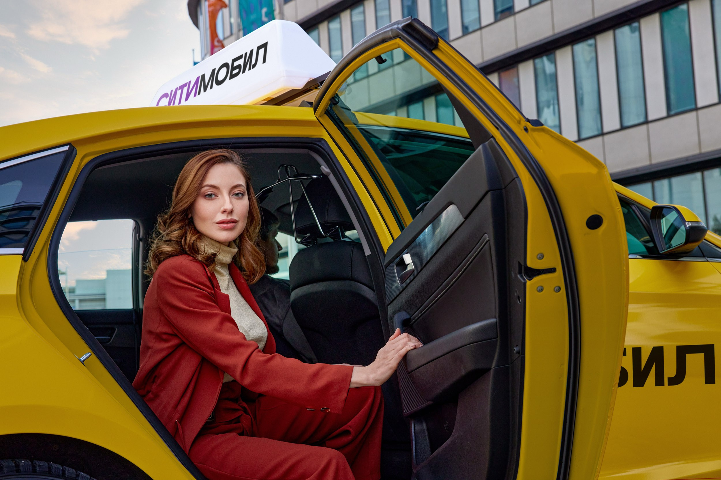 Коммерческий ретушер Сергей Акинто