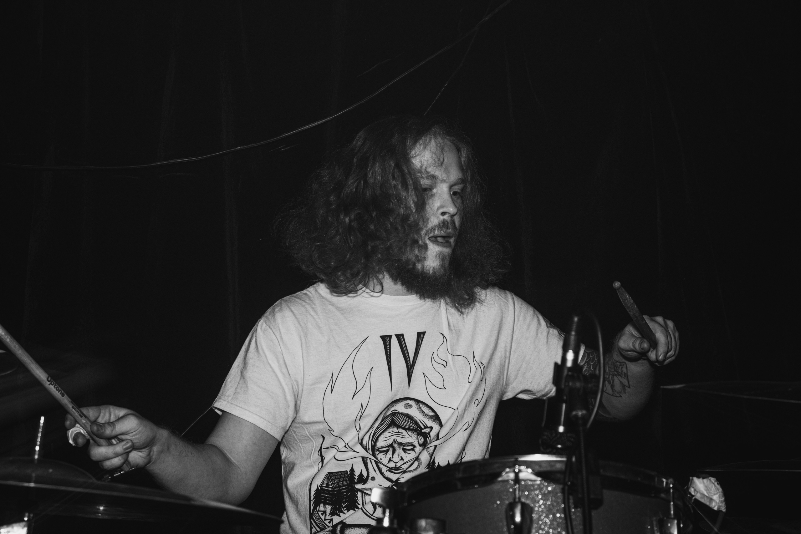 Laugar & Шумы Штормовых Широт & Пожары На Дальнем Севере 11.10.2025. Репортажный фотограф в Москве Legiodot