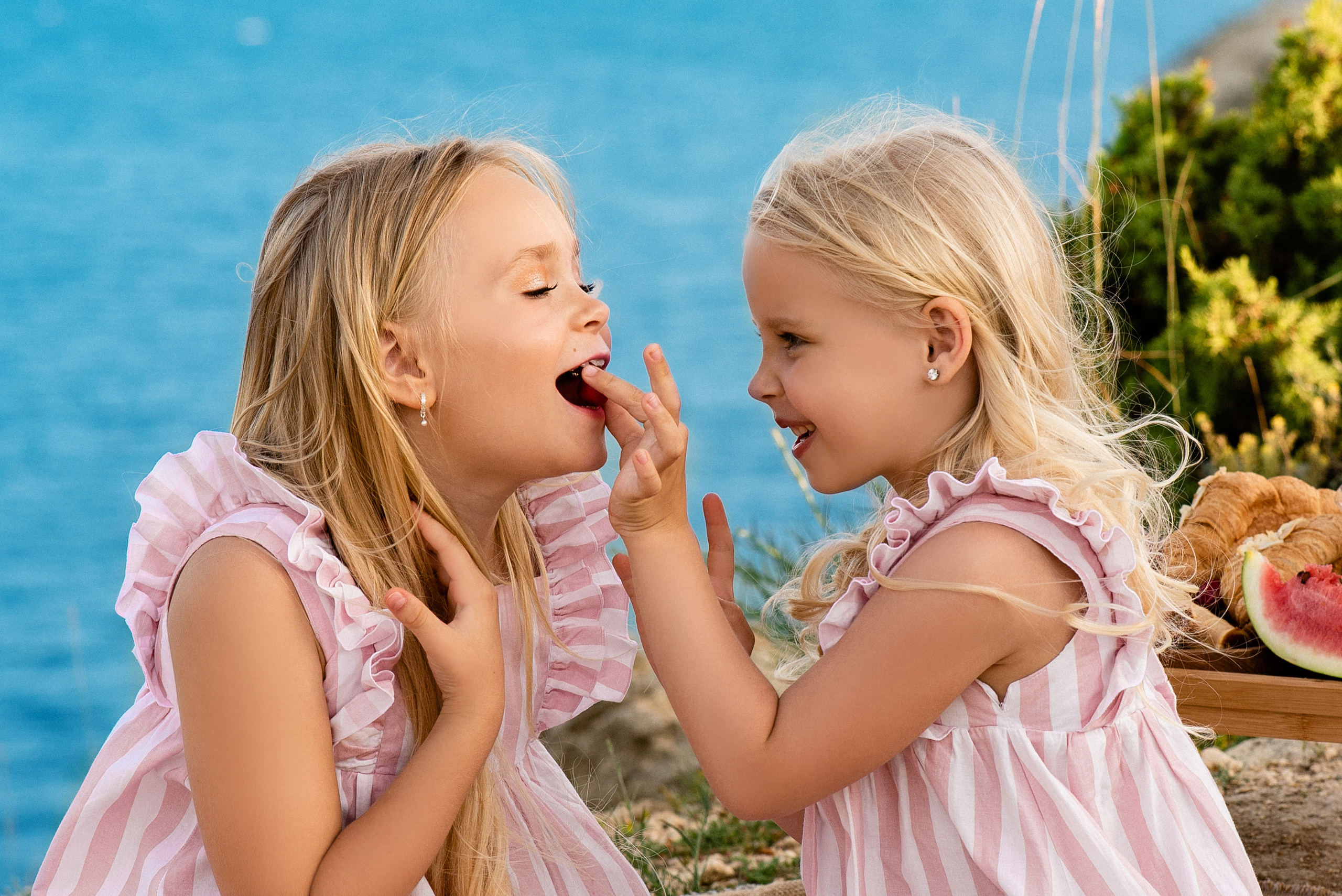 Девочки и арбуз. Фотограф в Минске и Минской области — Яна Скакун