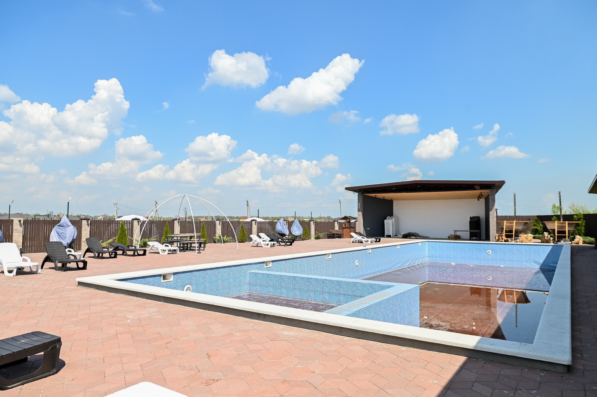 База Тургенев