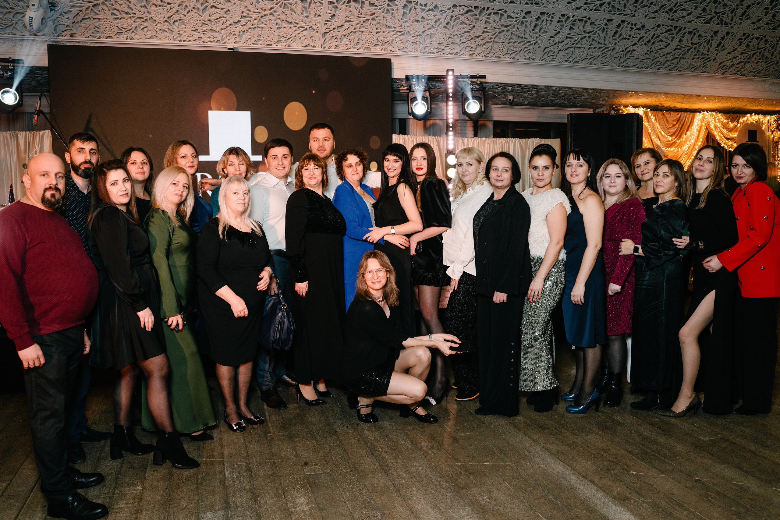 Новогодний вечер в Артисте. Свадебный и семейный фотограф в Воронеже Анастасия Бойко