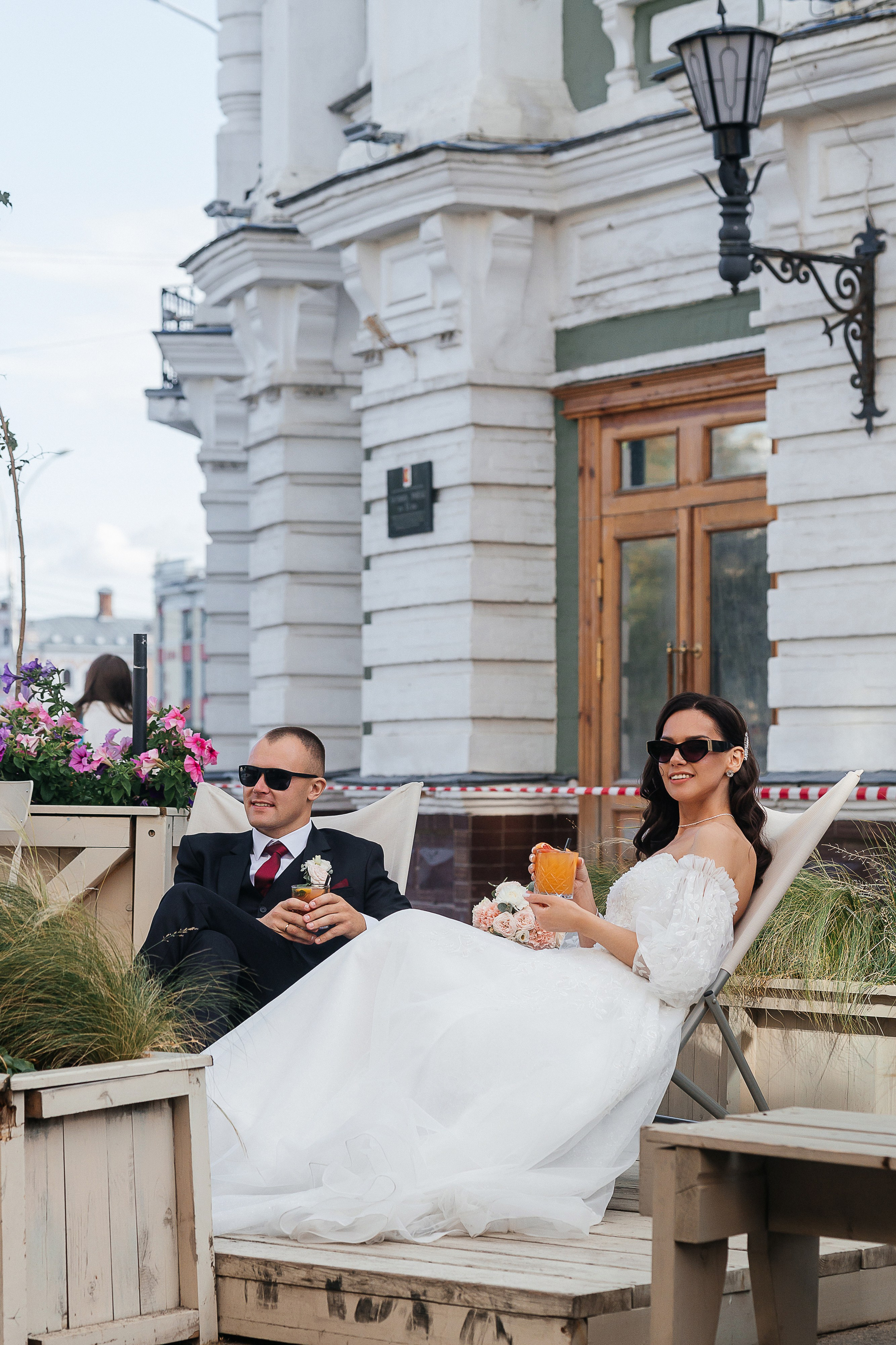 Волшебное утро невесты в номере отеля. Олег Сверчков | Свадебный фотограф Вологда