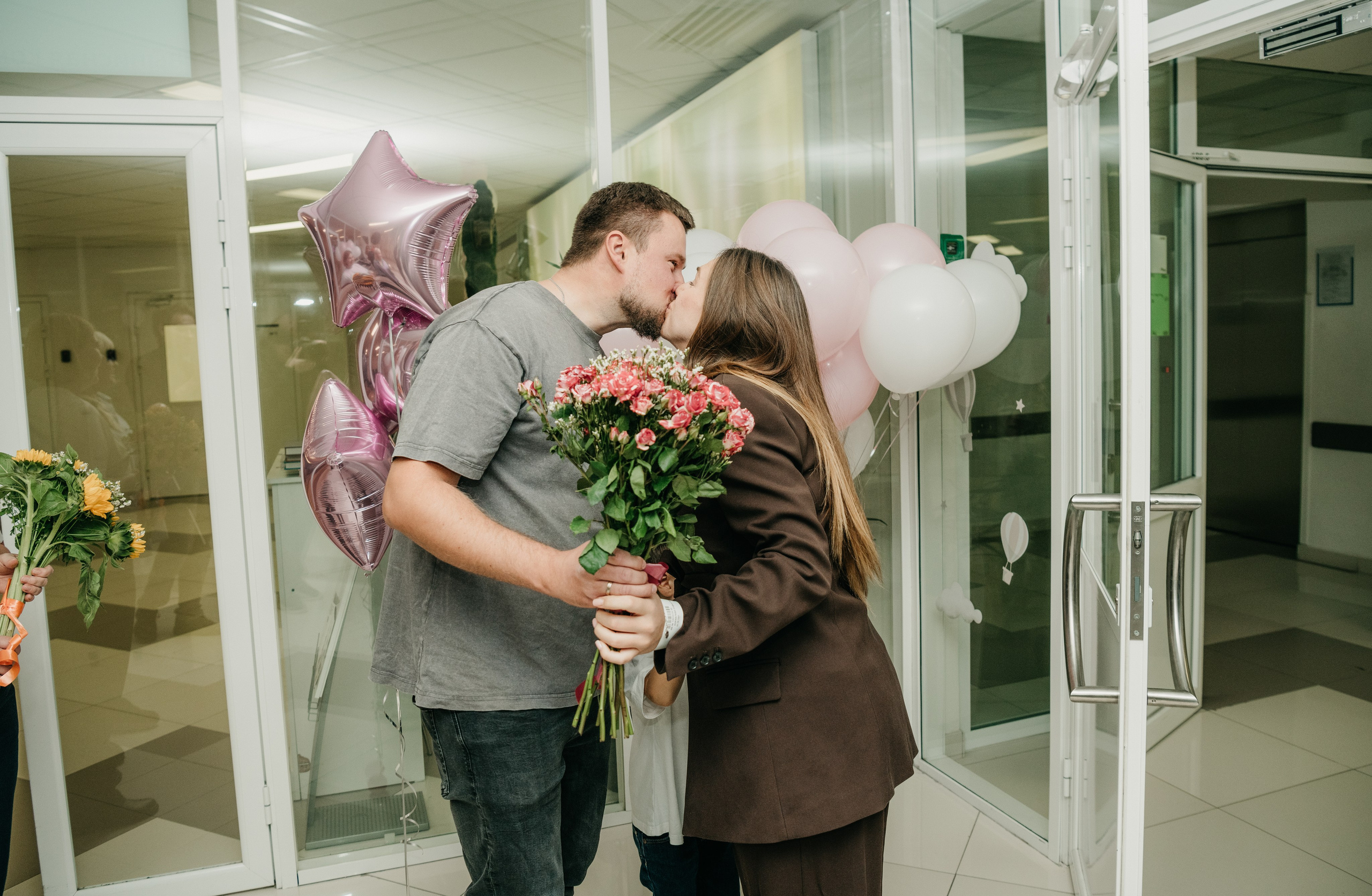 Выписка МИИ. НИИ КУЛАКОВА. Фотограф на выписку из роддома в Москве и МО