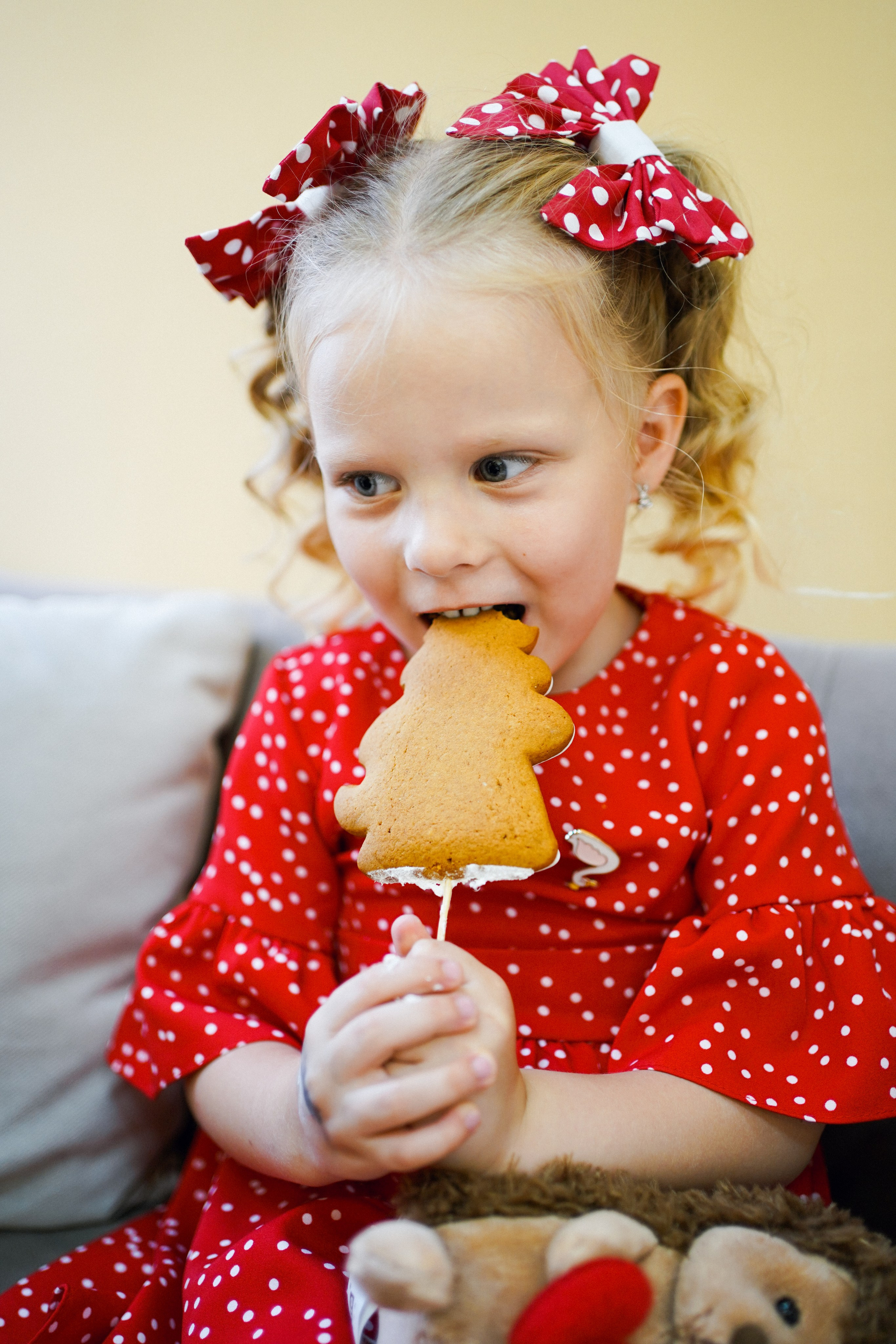 Агуша /день рождения/. Семейный и портретный фотограф в Екатеринбурге Yana Strok