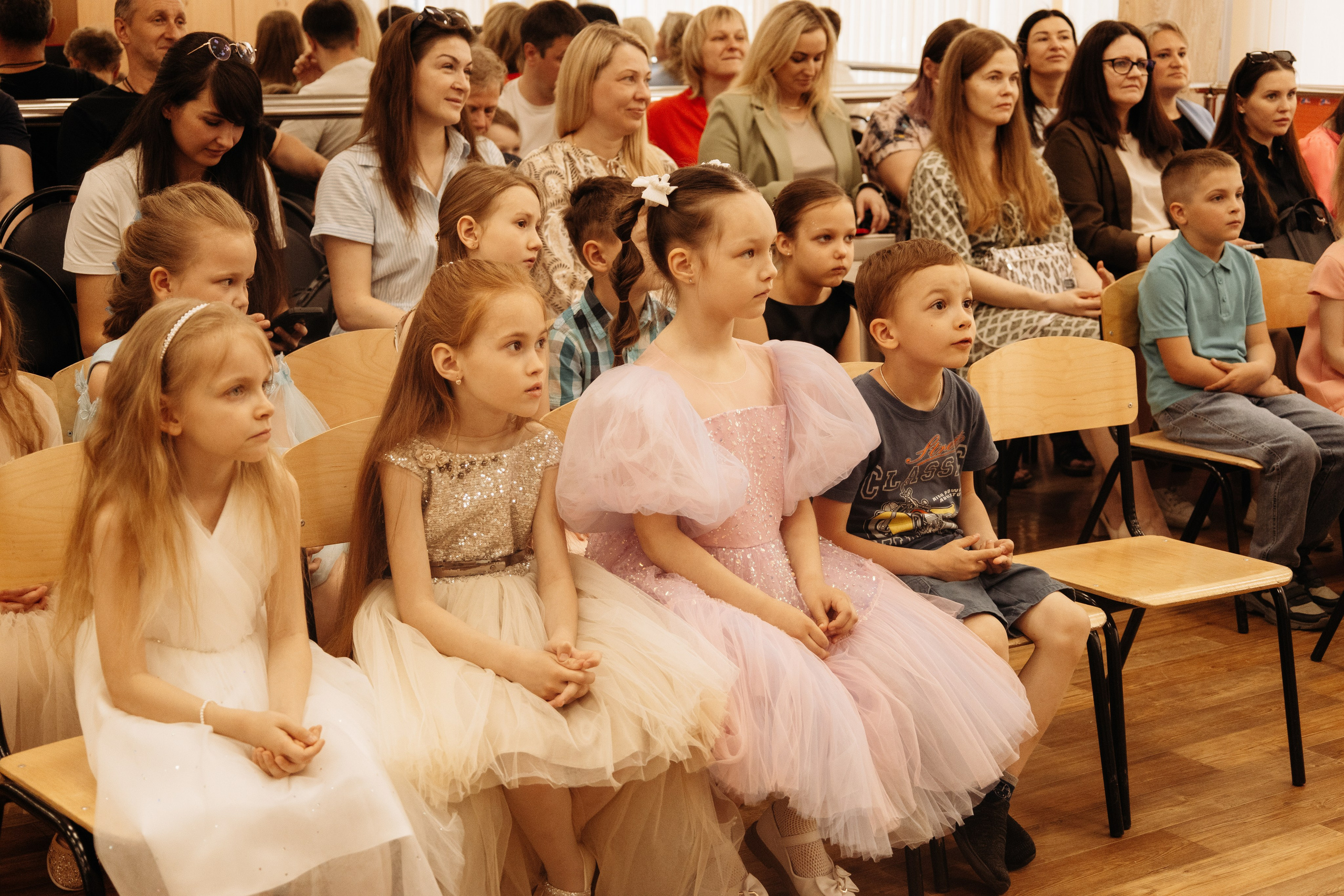 ТЦ Феникс. Выпускные 2025. Семейный фотограф в Рязани и Рязанской области