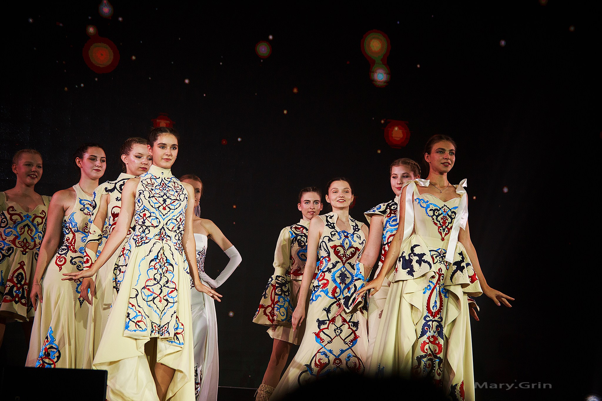 Подиумный спектакль «стиль Надежды» 2025. Детский и семейный фотограф, фотограф мероприятий Нижний Новгород