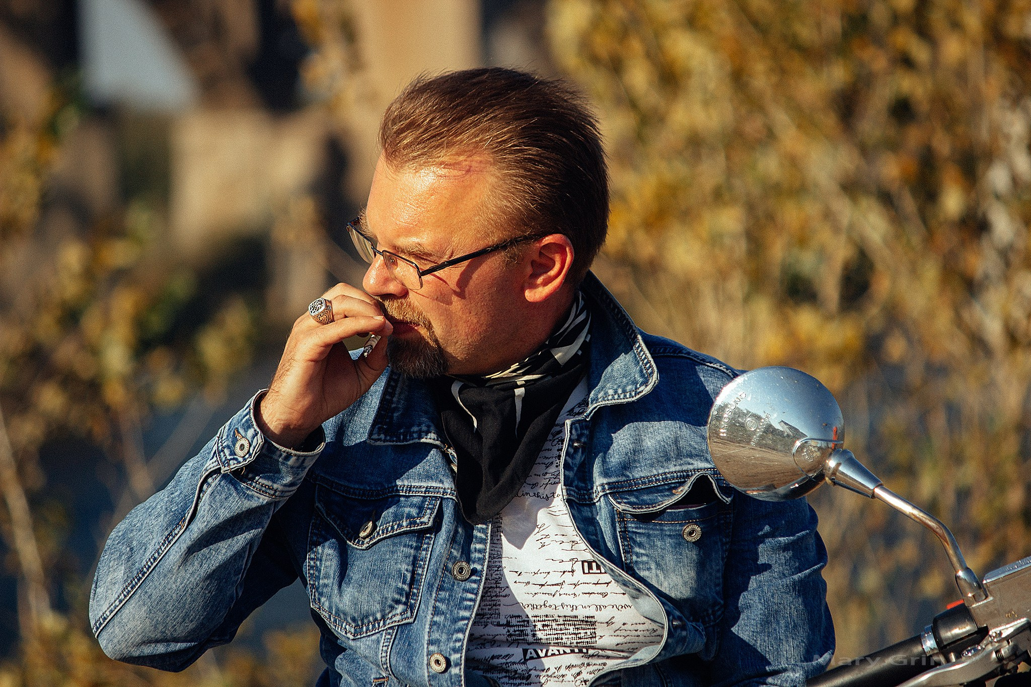 Дмитрий с мотоциклом. Детский и семейный фотограф, фотограф мероприятий Нижний Новгород