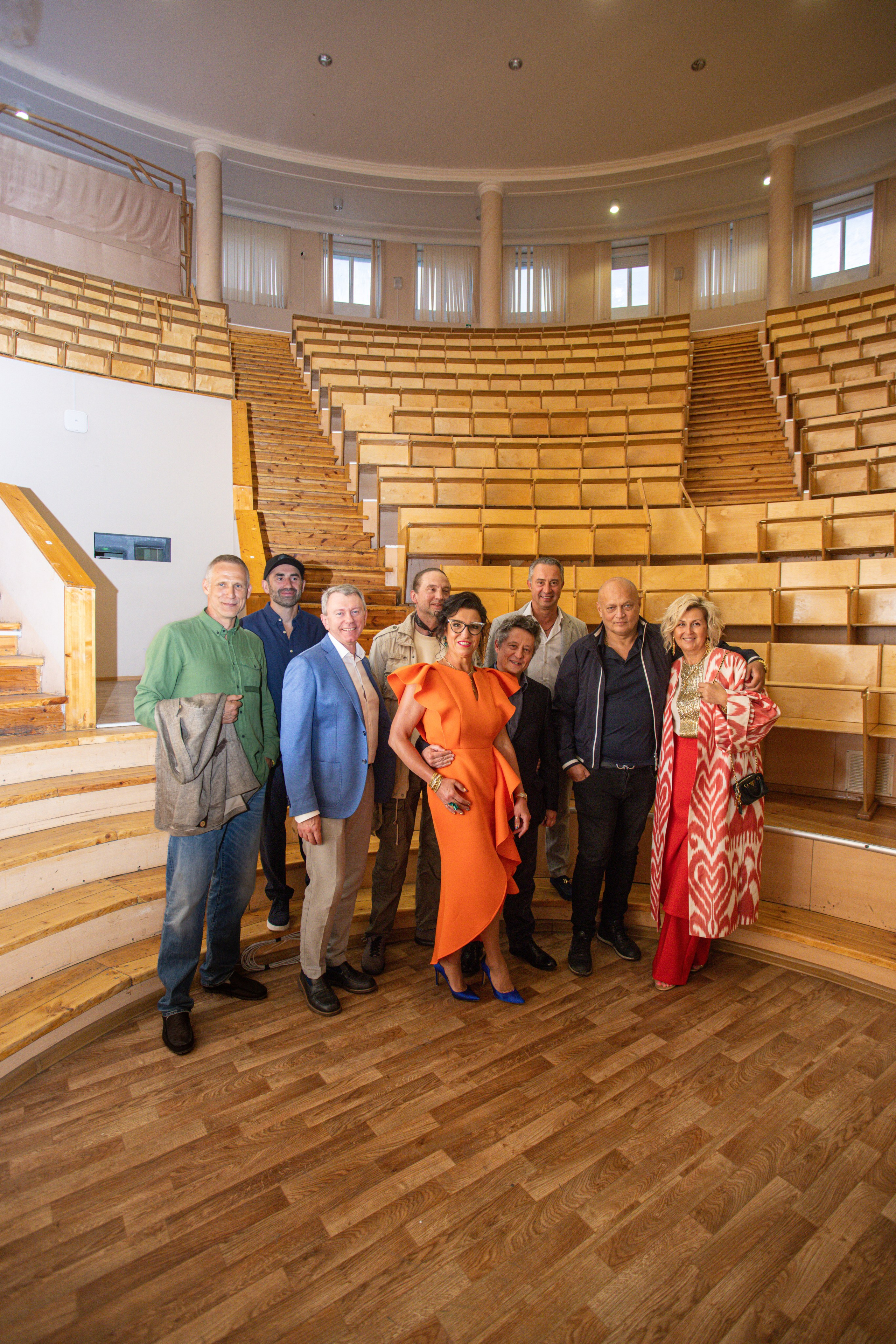 Встреча выпускников. Стоматологи СПб. Семейный фотограф в Вышнем Волочке — Ульяна Иванова | Фотосессии для всей семьи