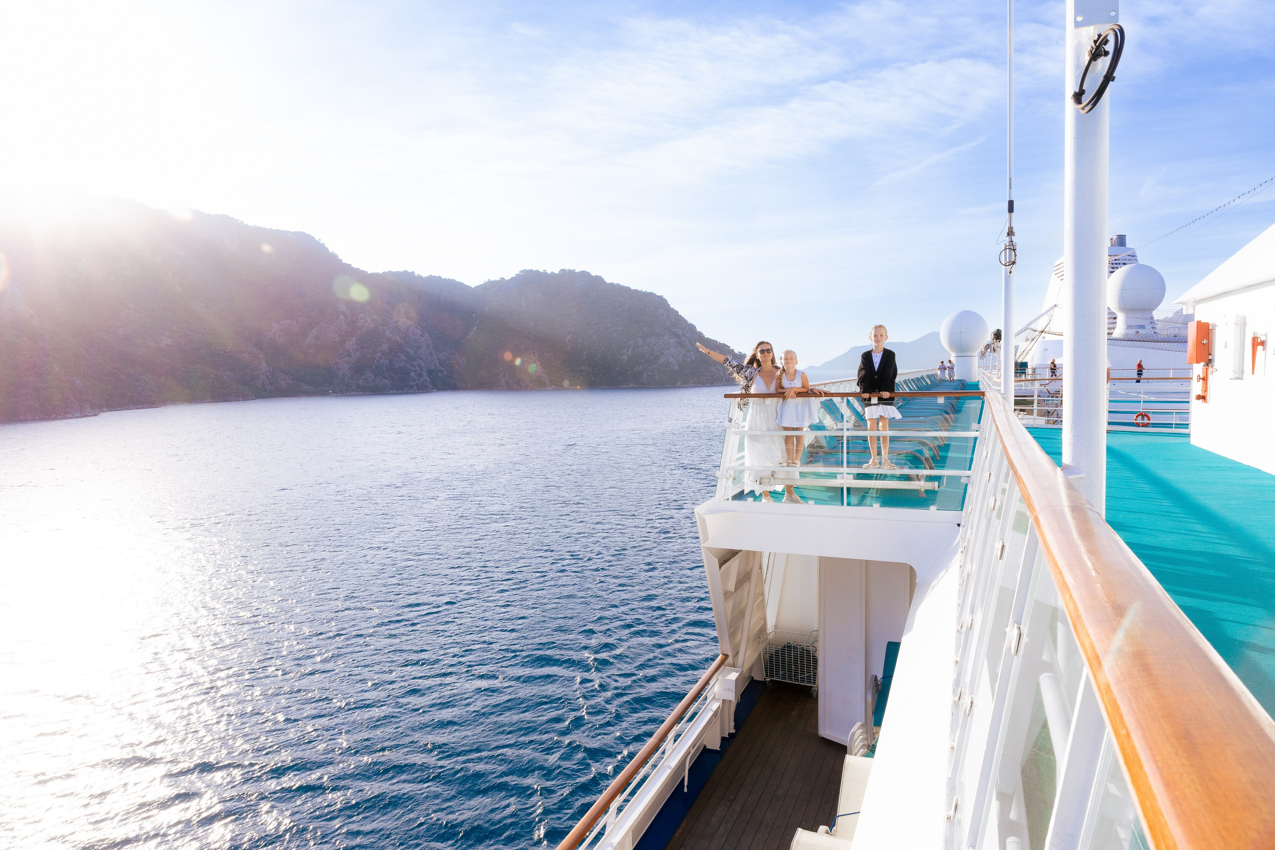 Фотосессии на судне. Фото департамент круизного лайнера Астория Гранде