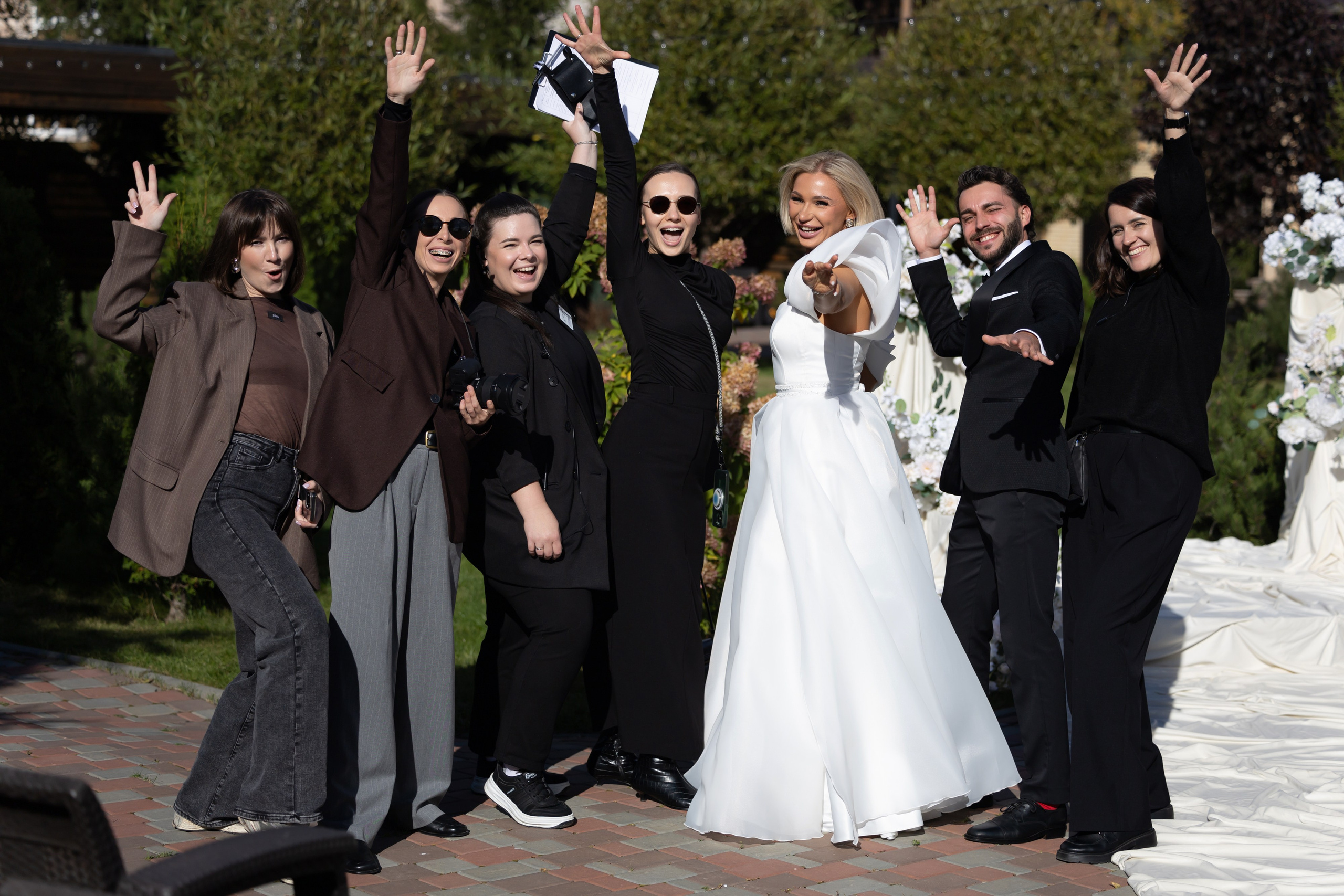 Leonid & Olga. Фотограф свадебный, репортажный, индивидуальный, фото для маркетплейсов, брендов, автосалонов