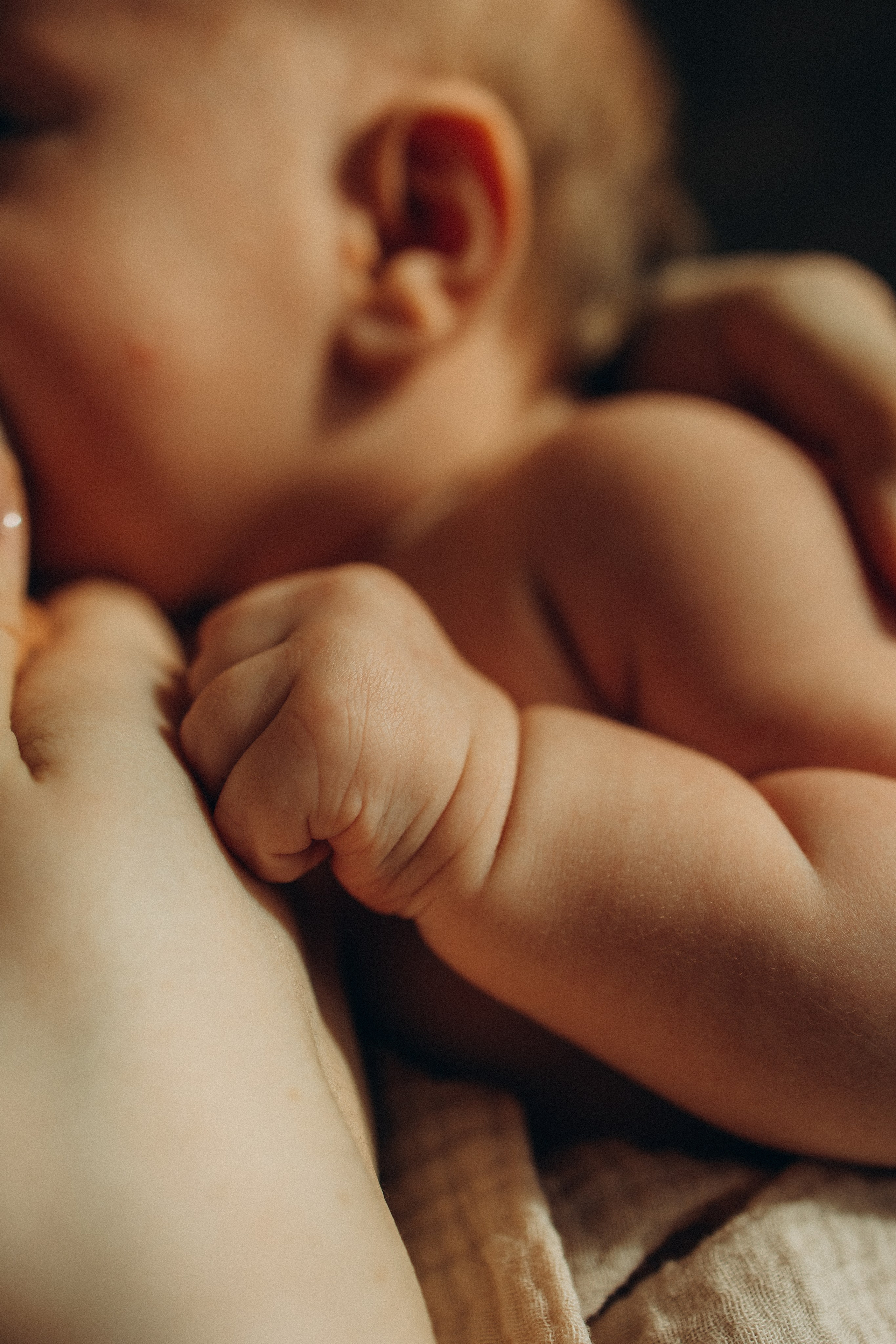 Домашняя фотосессия новорожденного (newborn). Семейный фотограф Москва Юлиана Фетисова