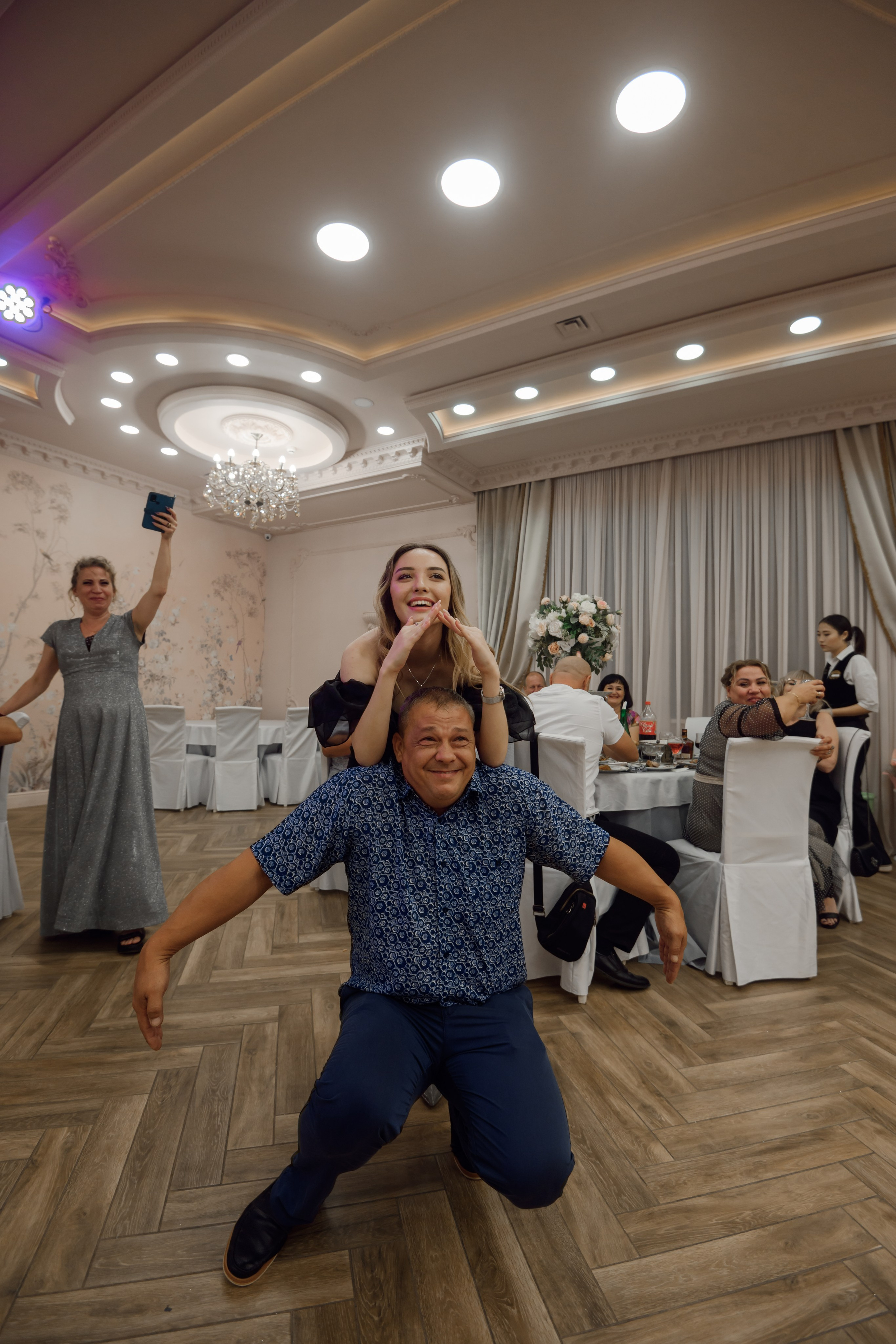 T & A. Свадебный фотограф в г. Астрахань. Так же выезжаю в другие города