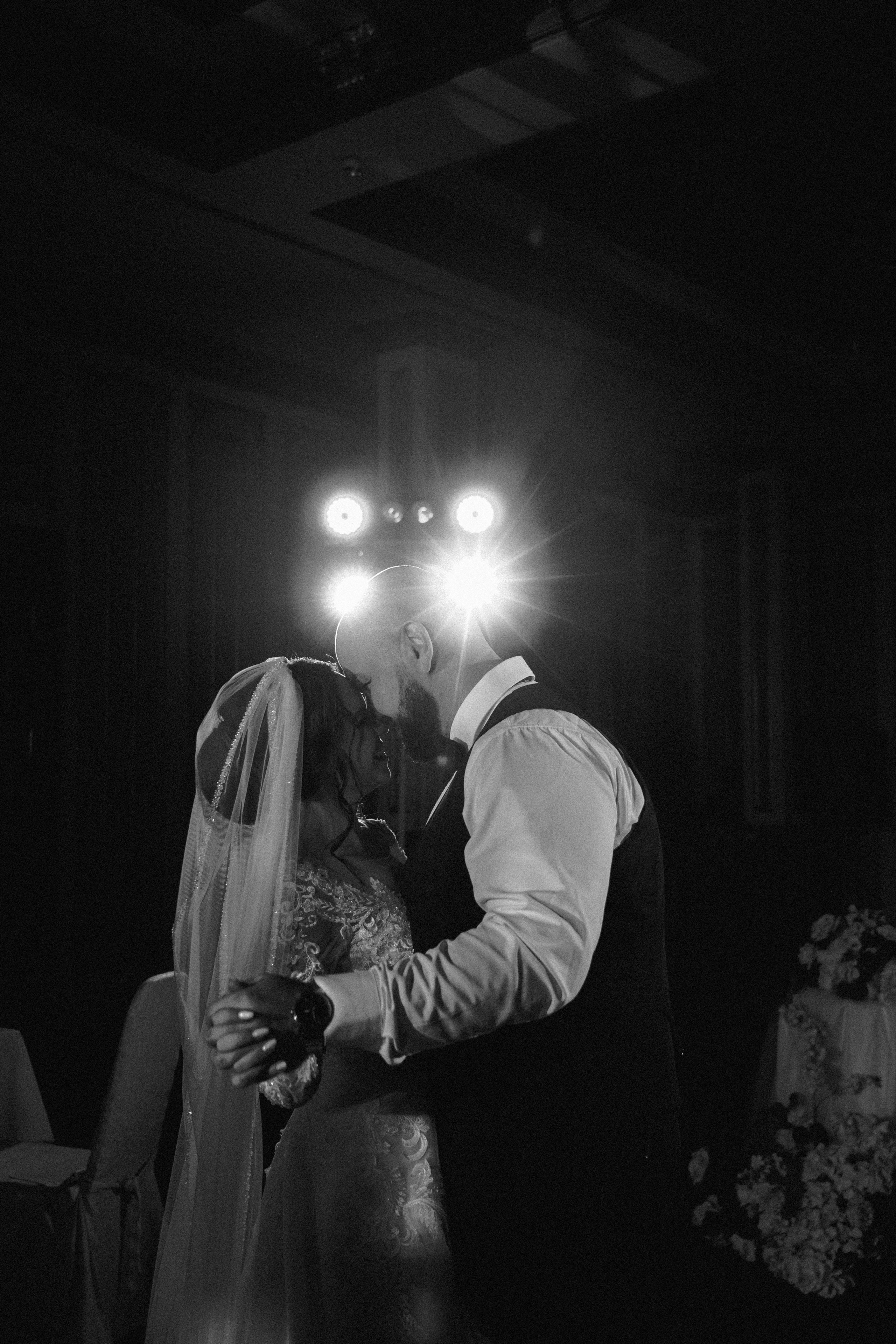 V & D. Свадебный фотограф в г. Астрахань. Так же выезжаю в другие города