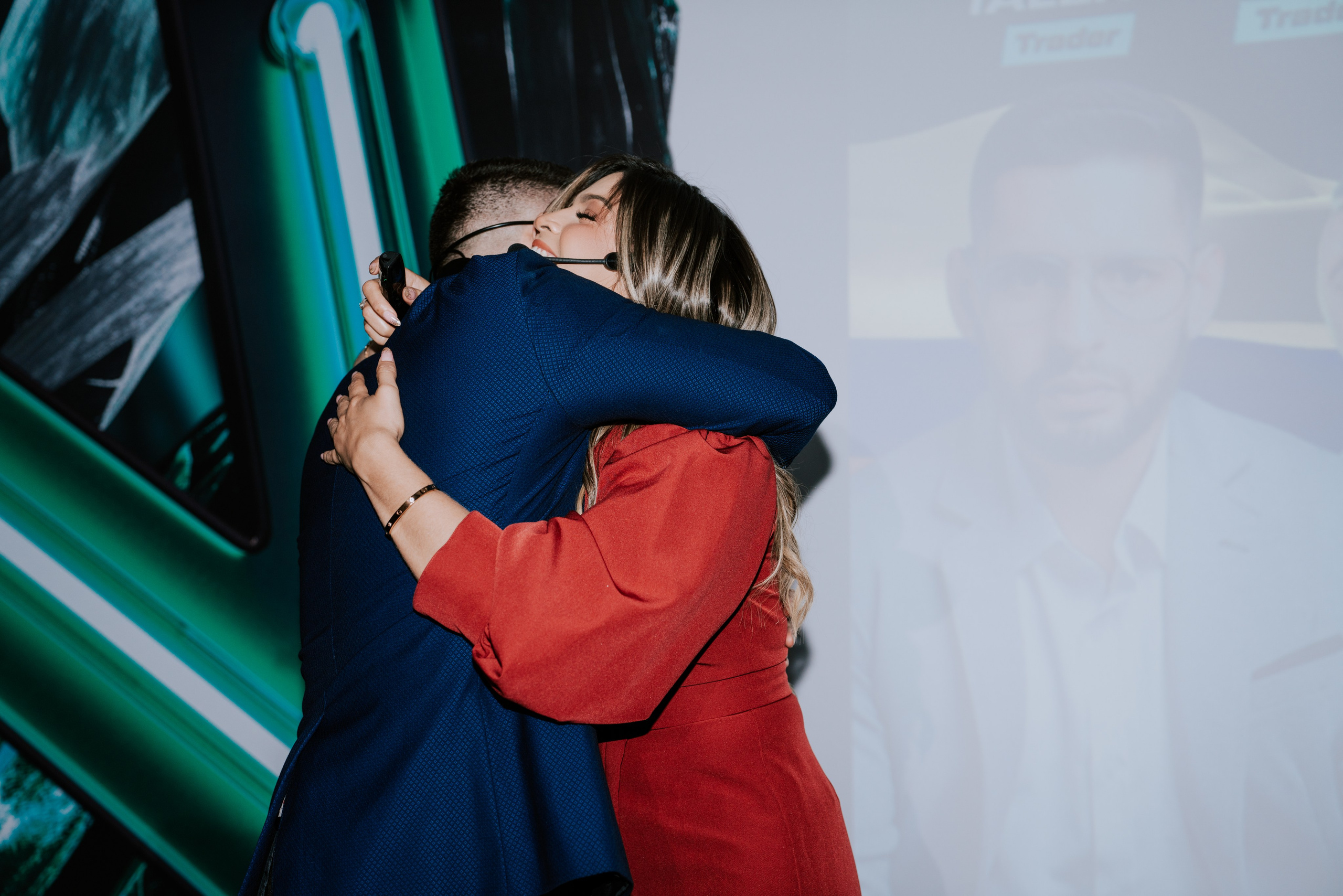 TRADERS DAY By NeomAAA Bogota. NeomAAA Funds Gallery