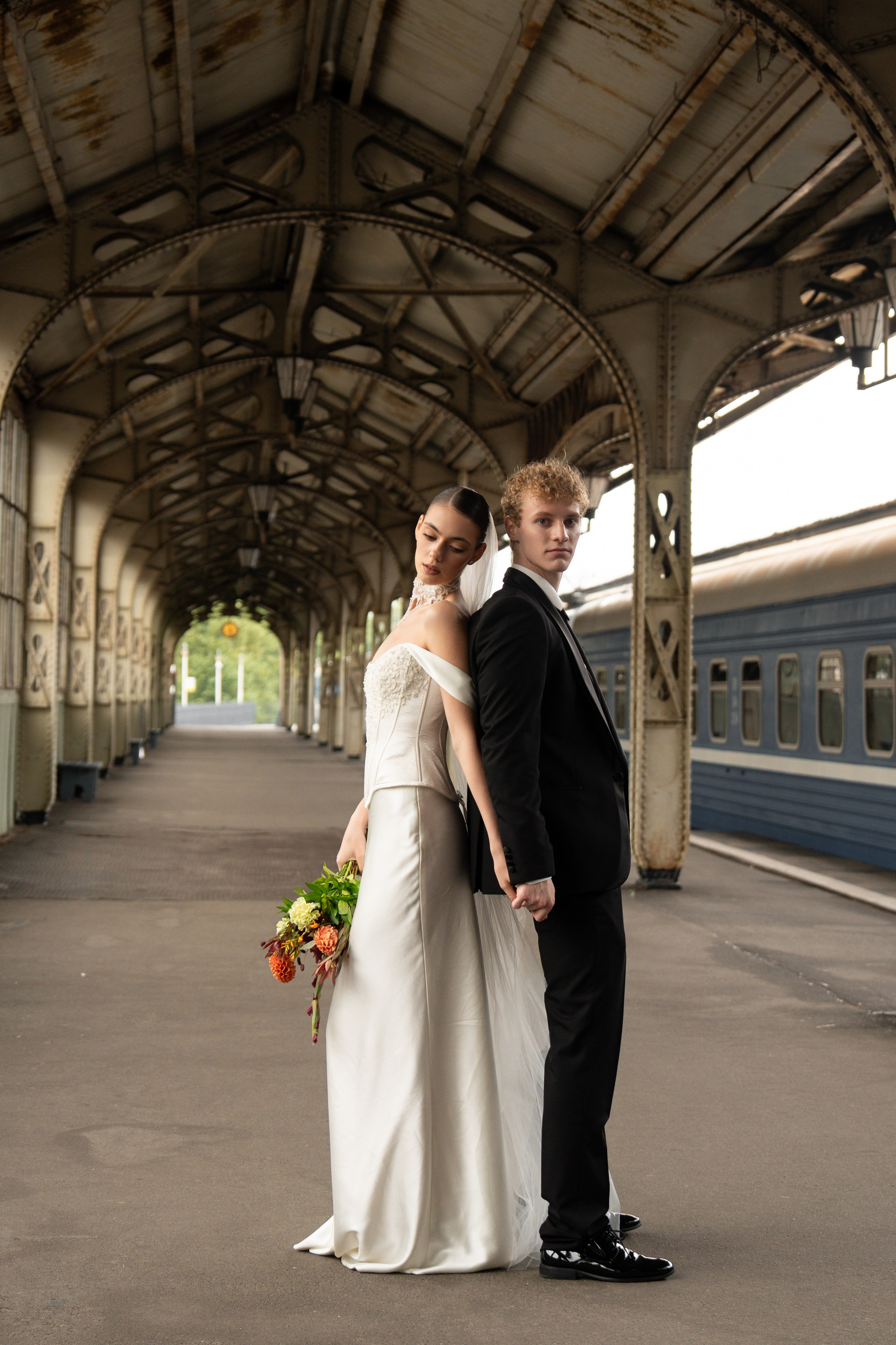 Свадебная фотосессия в Санкт-Петербурге, Витебский вокзал
