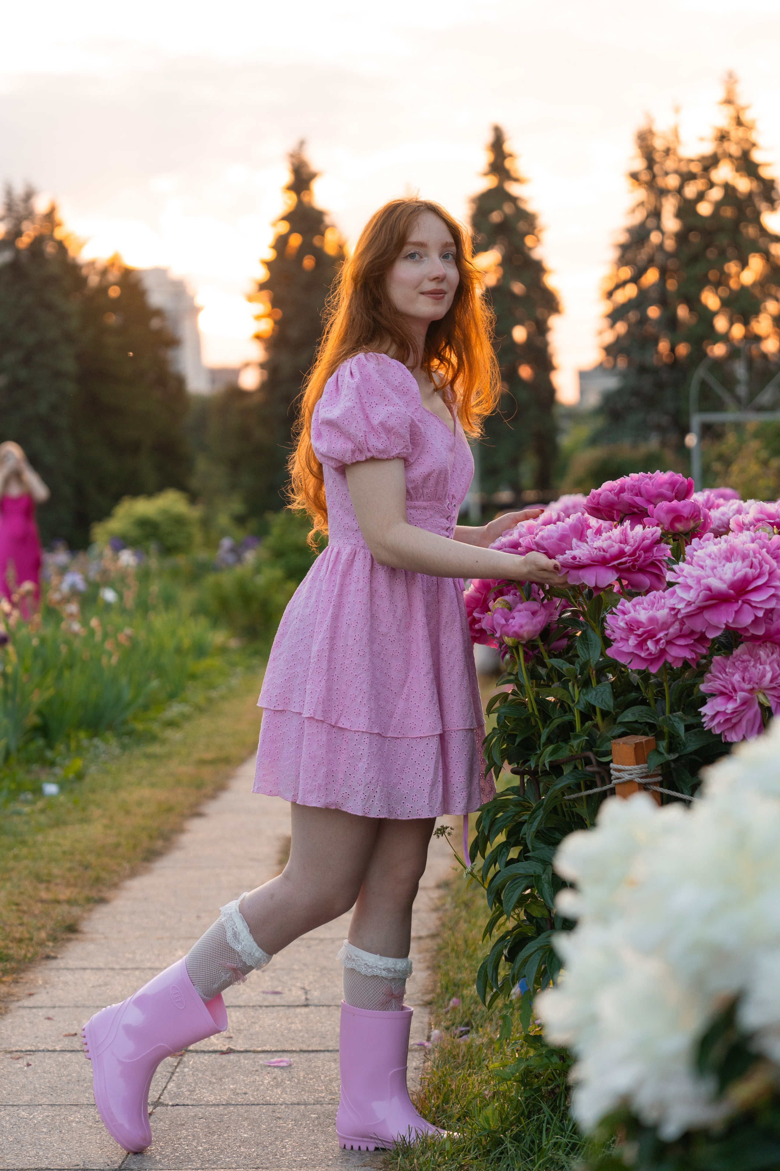 Индивидуальная фотосессия в пионах в Москве