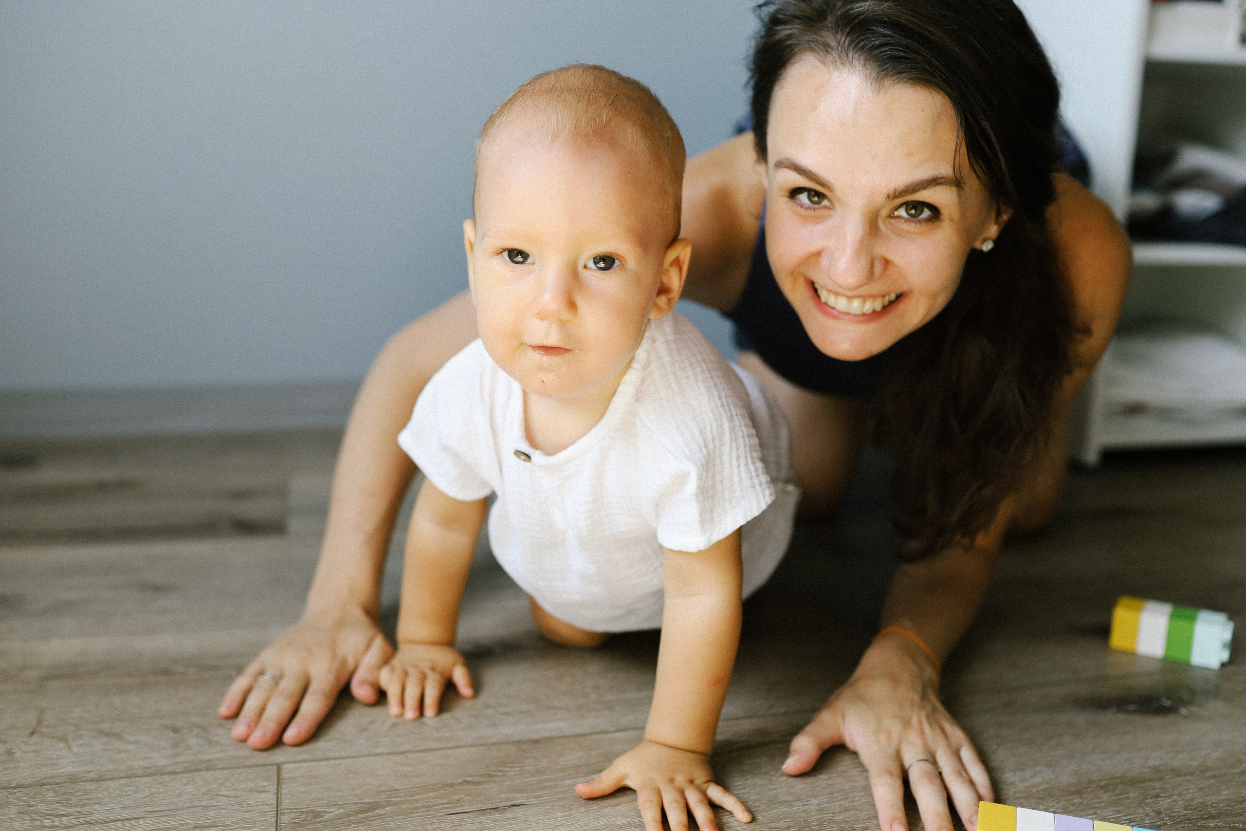 Семейная домашняя фотосессия с бабушками. Съемки для жителей и гостей Петербурга