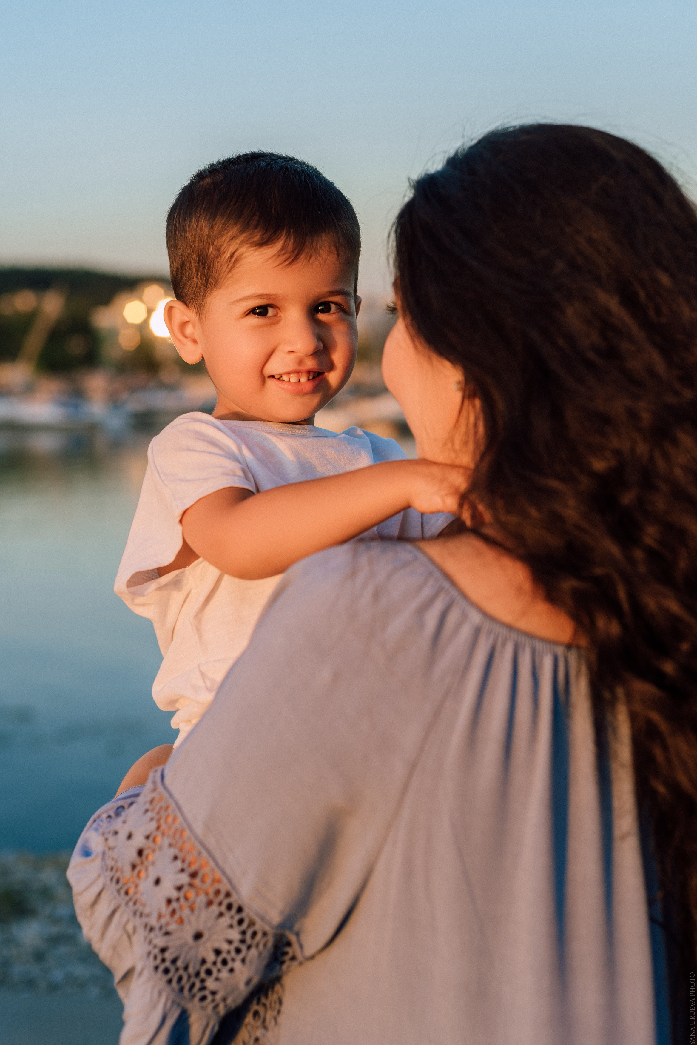 Семейный вечер на пляже. Свадебный и контент- фотограф в Тольятти, Самаре, Москве Яна Уруева
