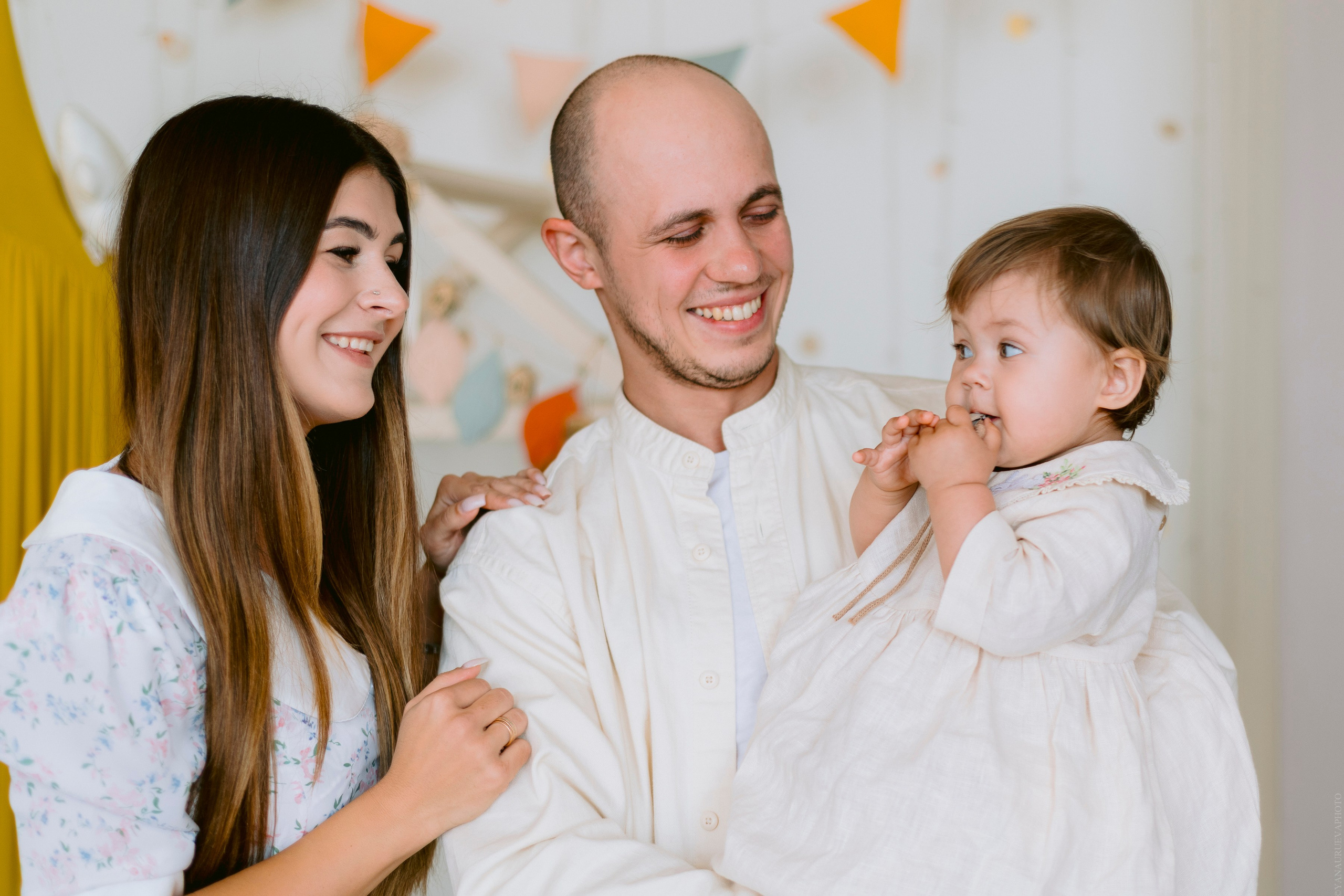 Ваша первая семейная фотосессия. Свадебный и контент- фотограф в Тольятти, Самаре, Москве Яна Уруева