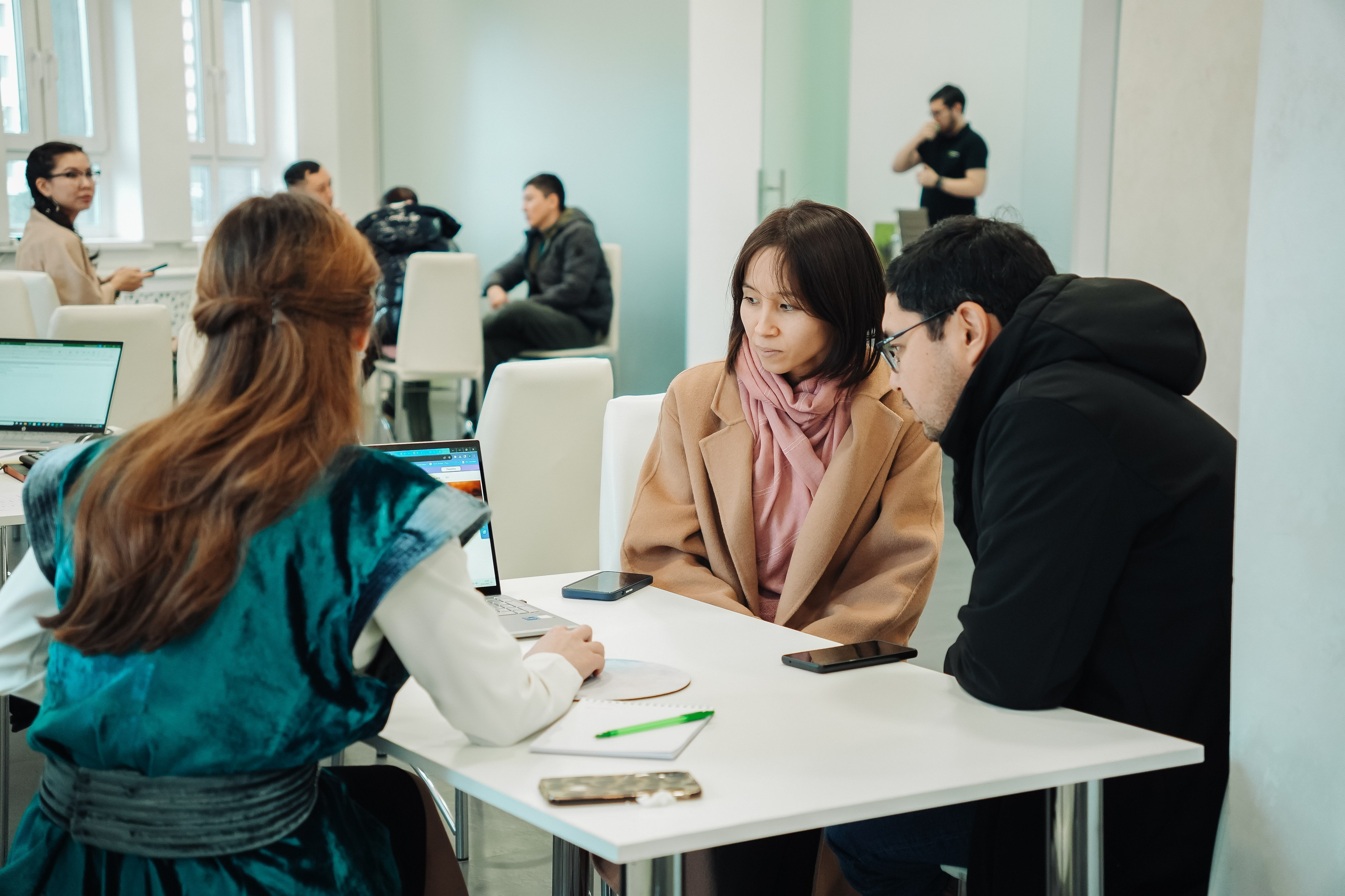 Фотоотчет: Галерея недвижимости SHANYRAQ