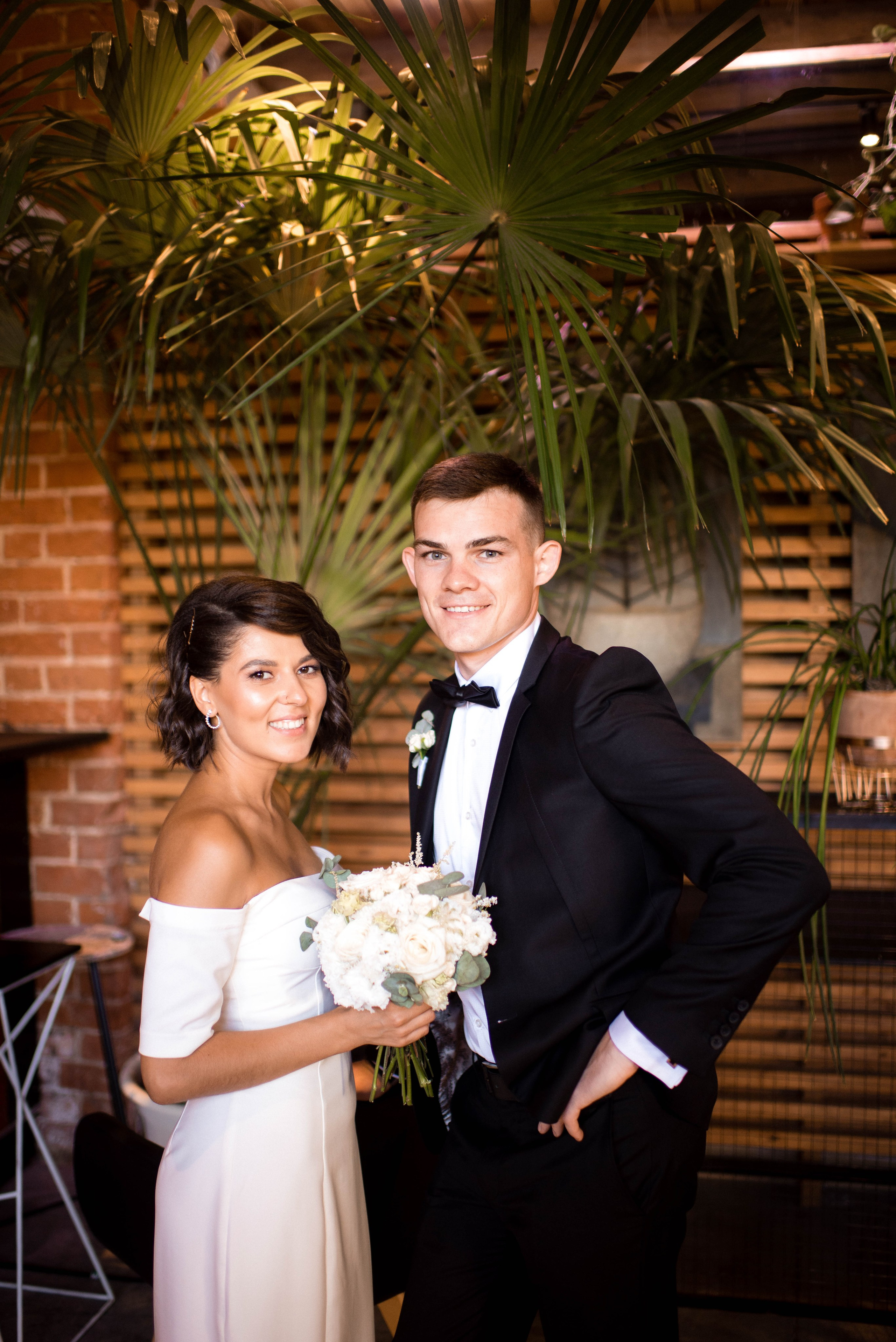 Айгуль и Юрий. Главная