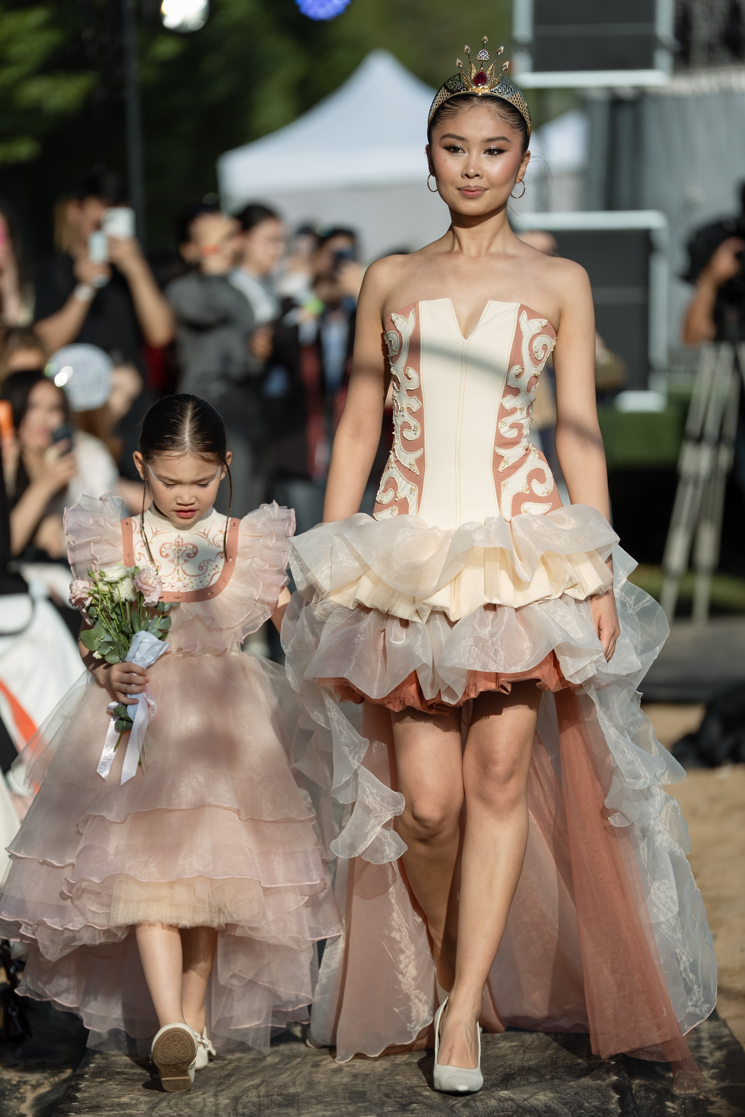 Brand Darideiya. Сайт Алматинского НЮ АРТ, будуар и фэшн фотографа Дениса Карпенко