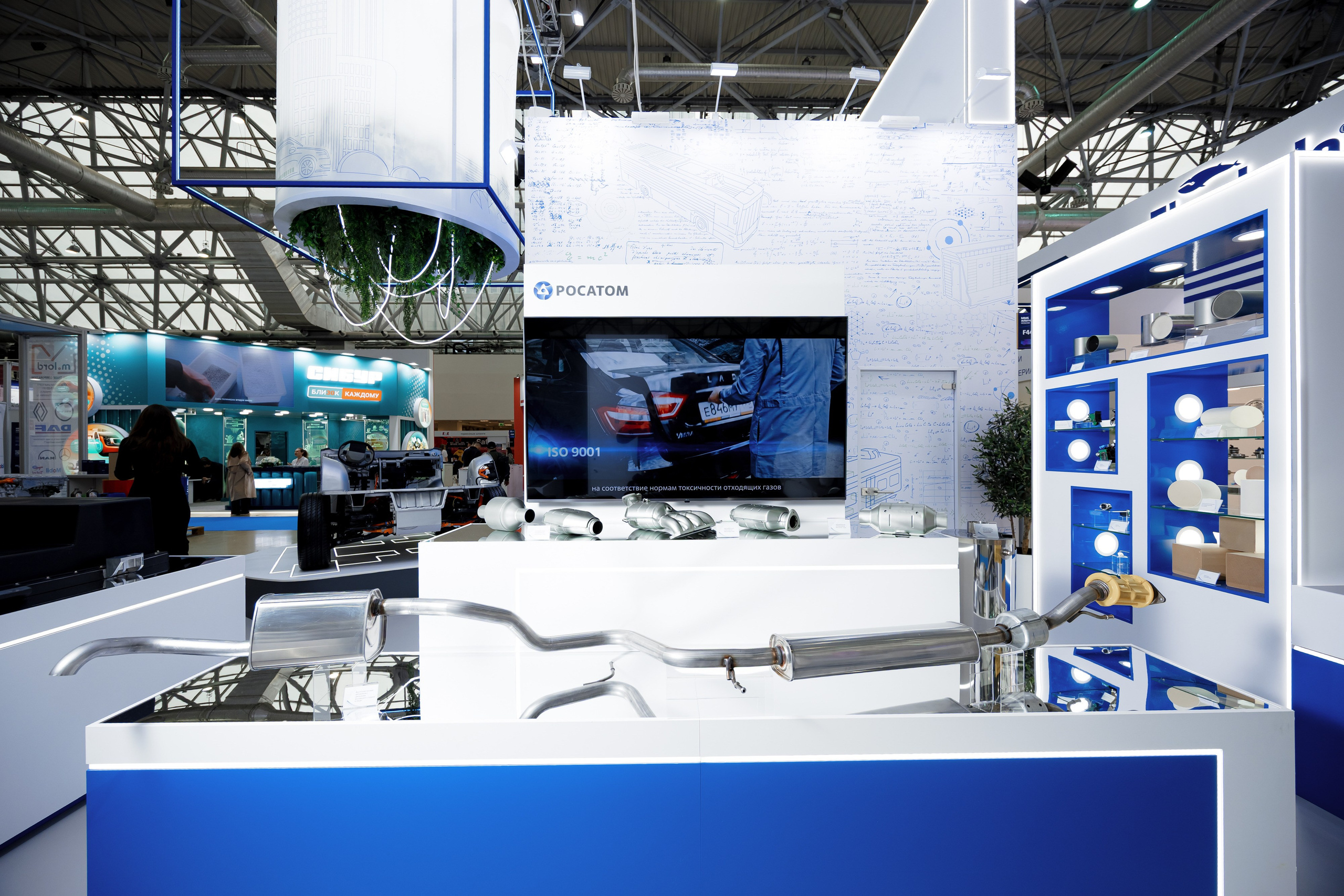 Выставочная фотосъемка компании «Росатом» mims automobility moscow 2025. Репортажный фотограф Семён Борисов | Москва