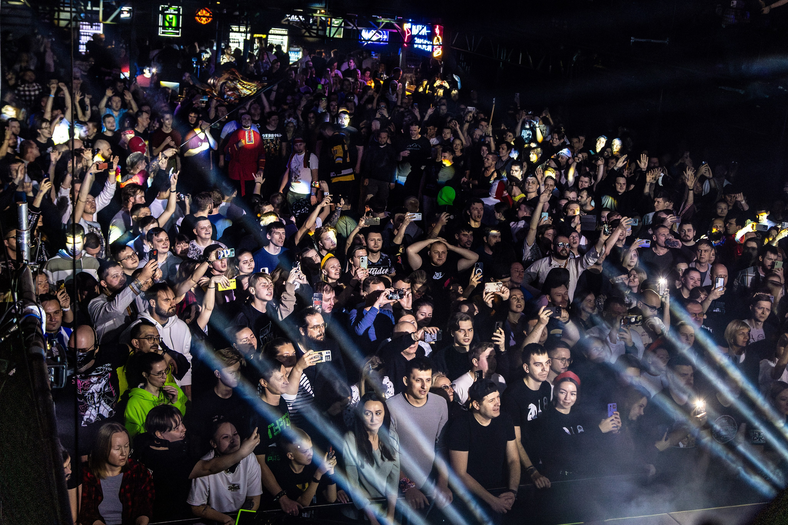 Нейромонах Феофан | 15 лет. Репортажный фотограф Екатеринбург | Яркий, качественный репортаж | Концерты, клубы, репортаж, праздники, корпоративы