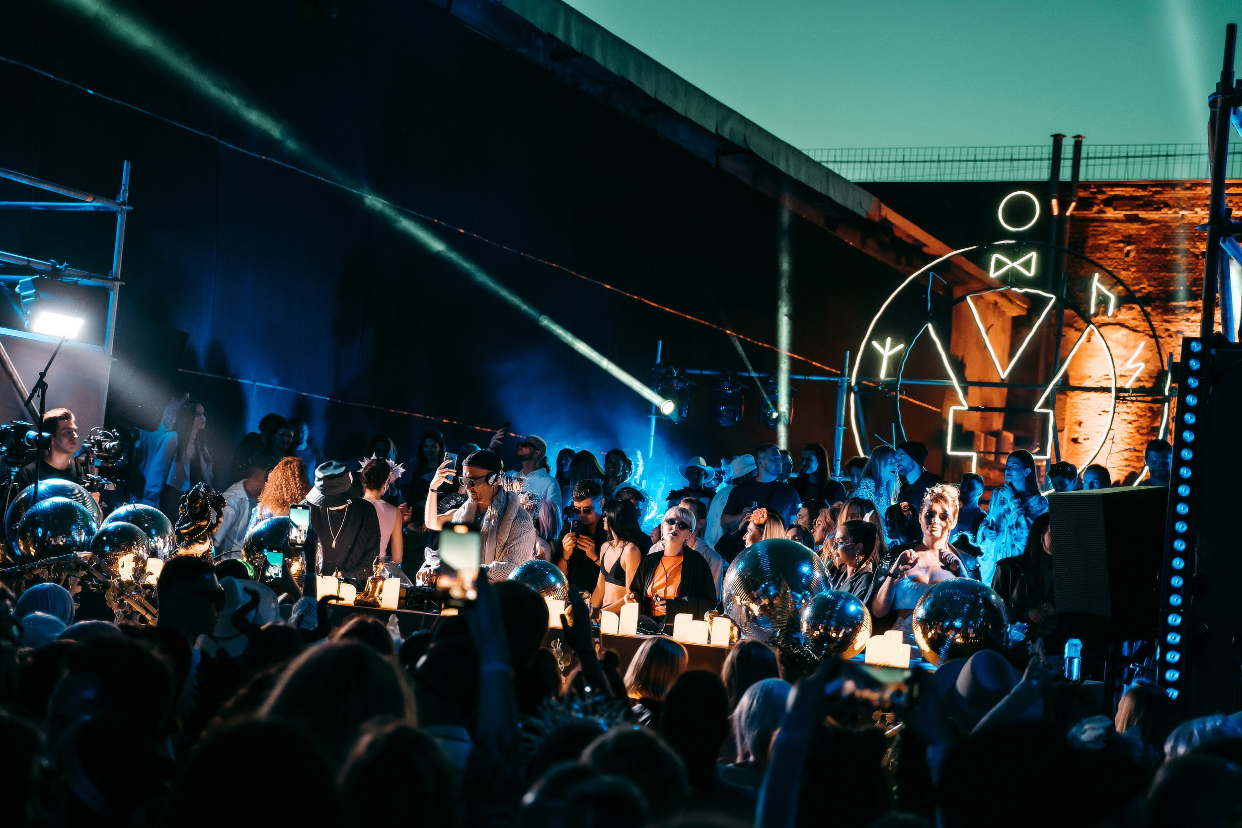 Репортажный фотограф в Санкт-Петербурге | Влад Грунь