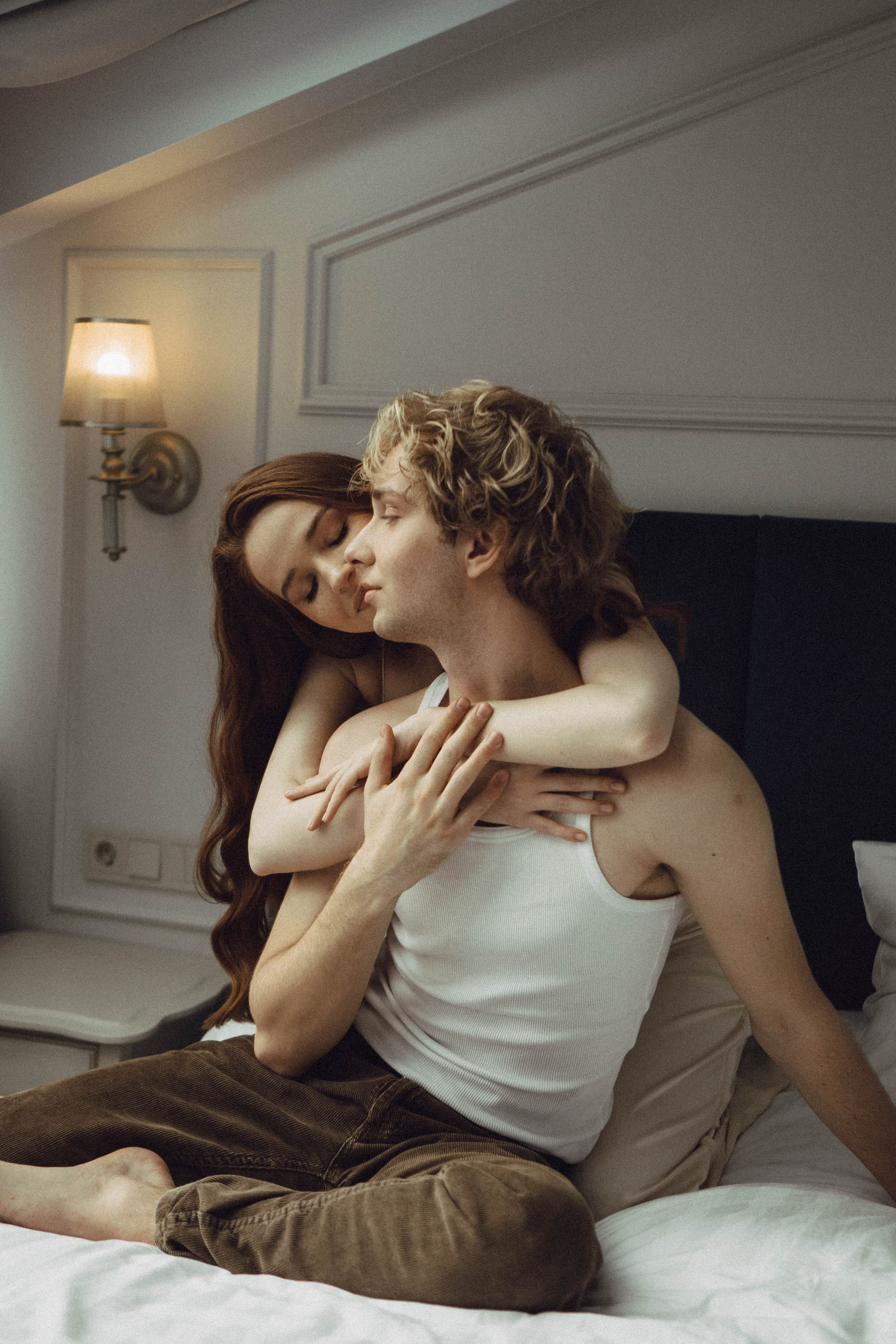 СВАДЕБНАЯ СЬЕМКА В ОТЕЛЕ. СБОРЫ ЖЕНИХА И НЕВЕСТЫ И ТАКЖЕ ТОР И ПОДГОТОВКА К ПРОГУЛКЕ. Профессиональный фотограф, Санкт-Петербург — Виктория Богомолова