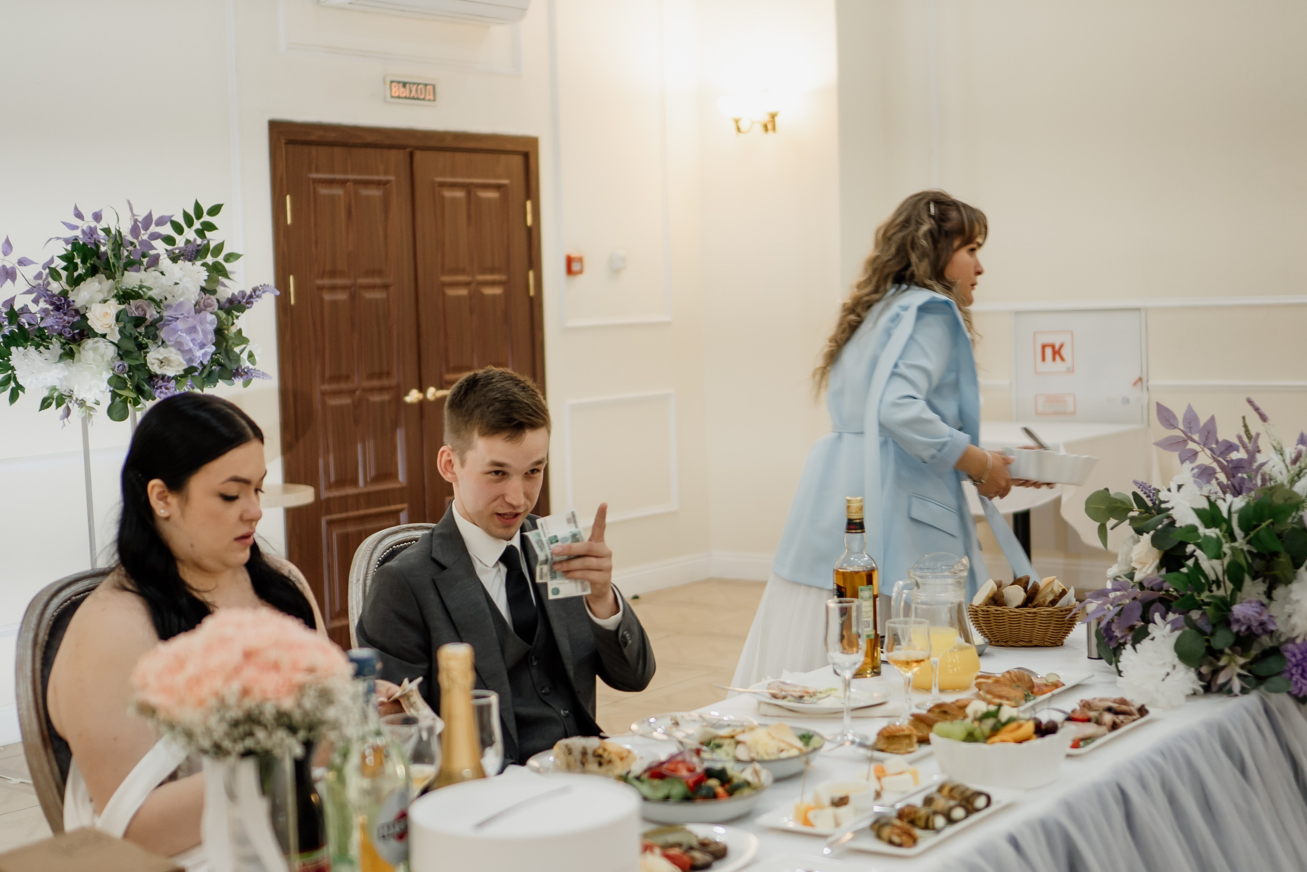 СВАДЕБНАЯ СЬЕМКА В ЗАГСЕ И БАНКЕТ. Профессиональный фотограф, Санкт-Петербург — Виктория Богомолова