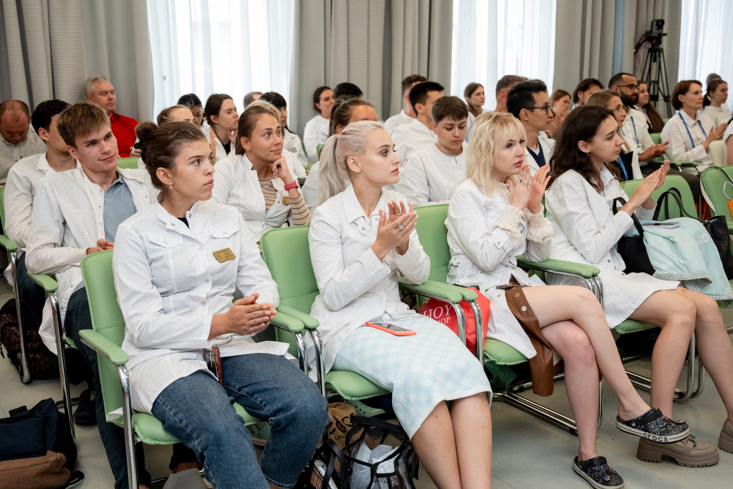 Конференция Медиков