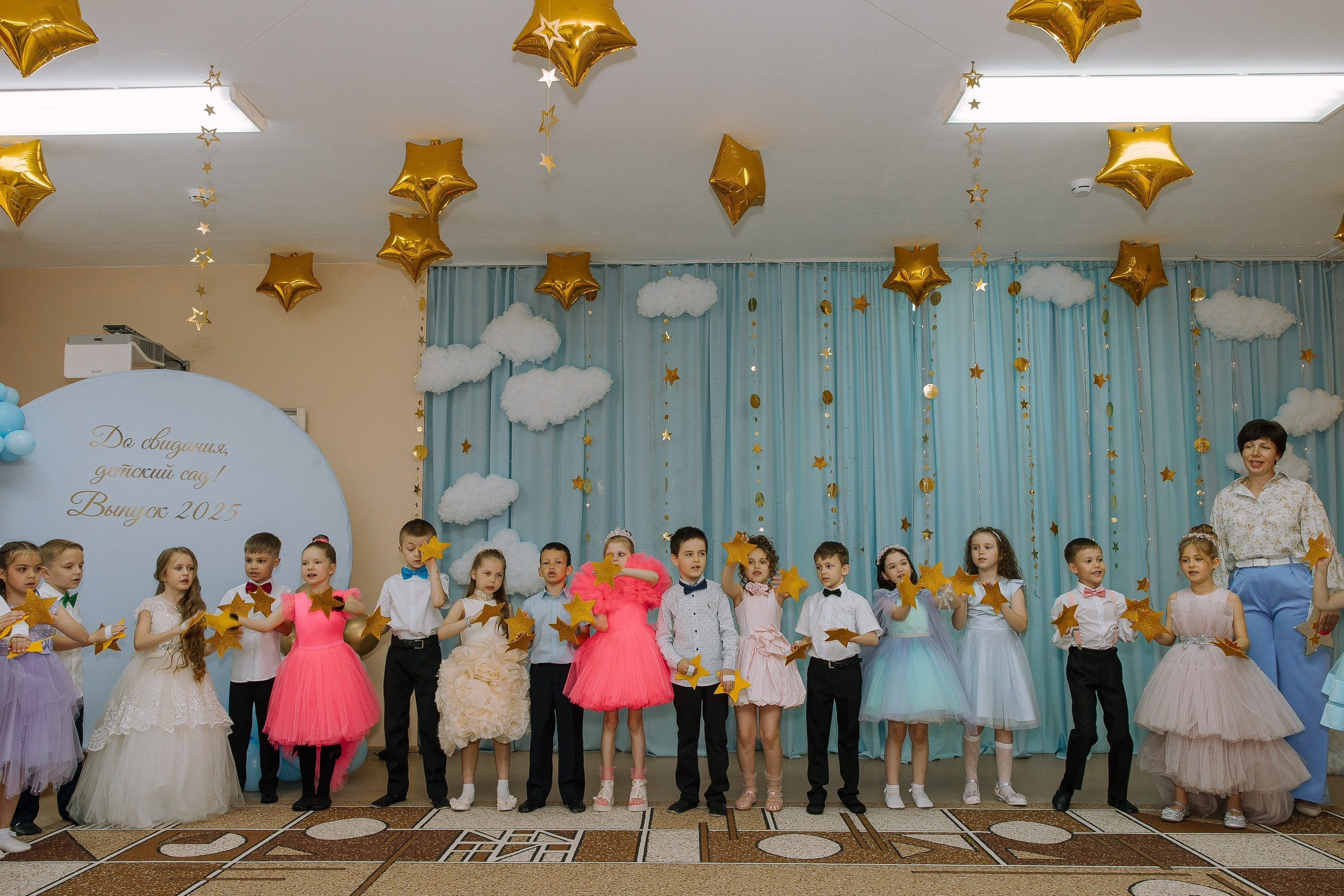 Выпускной в ДС -29. Выпускные альбомы Натальи Бутко: Новороссийск, Анапа, Геленджик