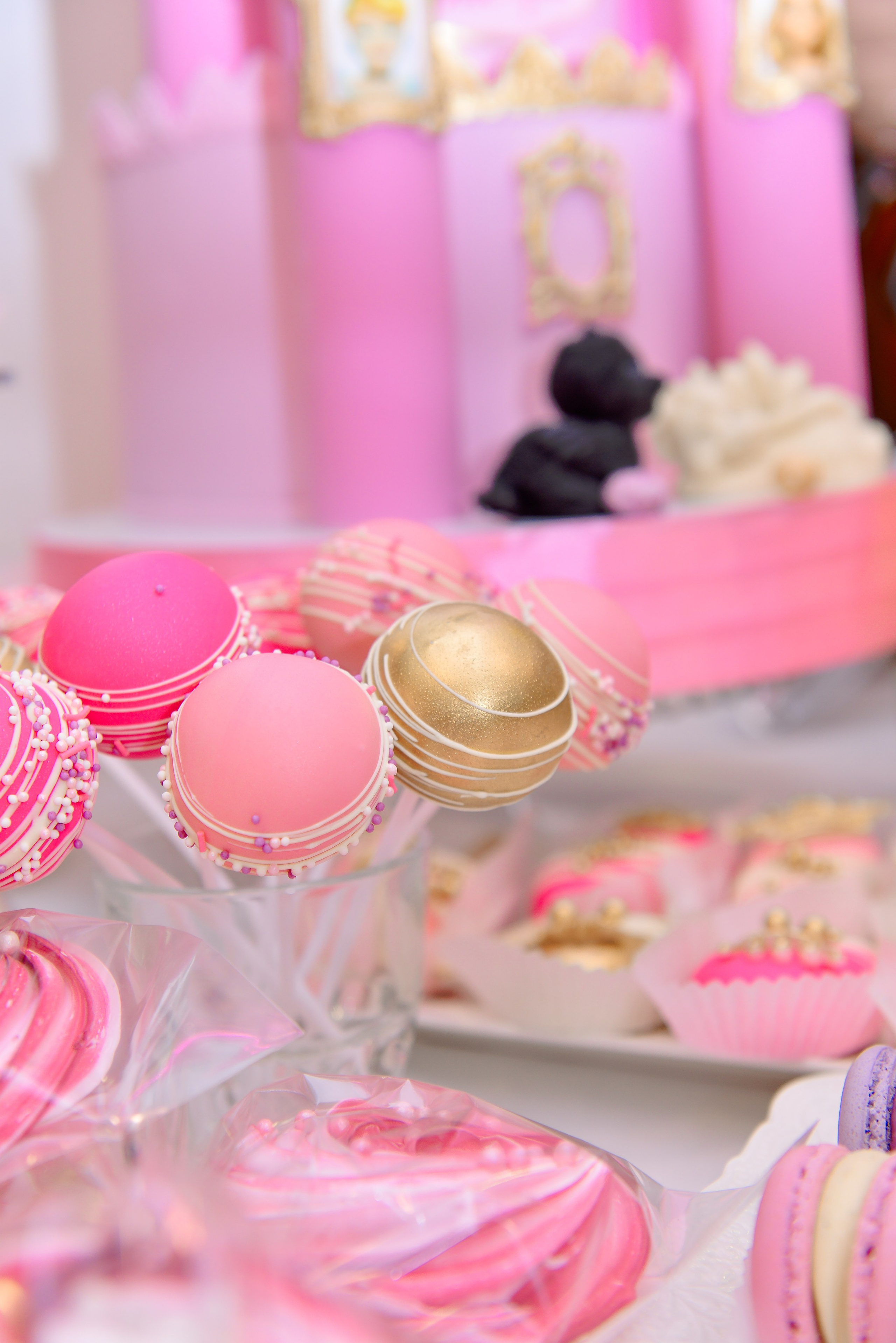 Дни рождения и корпоративы. Свадебный фотограф в Крыму