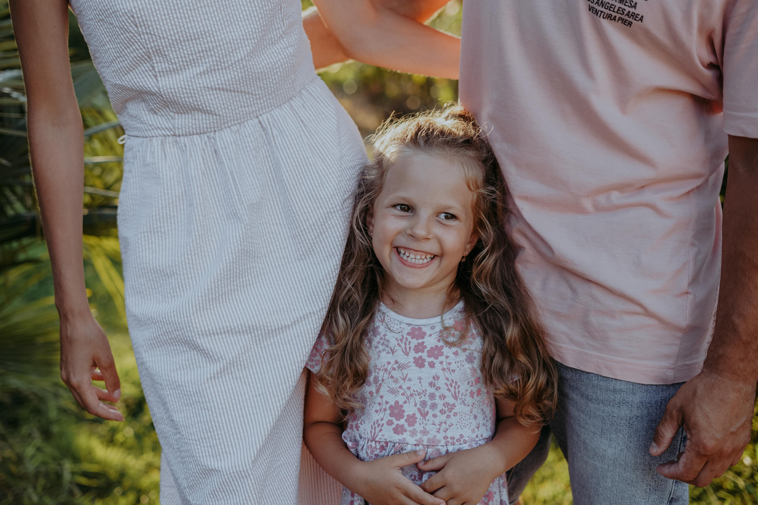 Анна, Денис и Настя в морском порту. Фотограф в Сочи и Абхазии | Фототуры | September Air