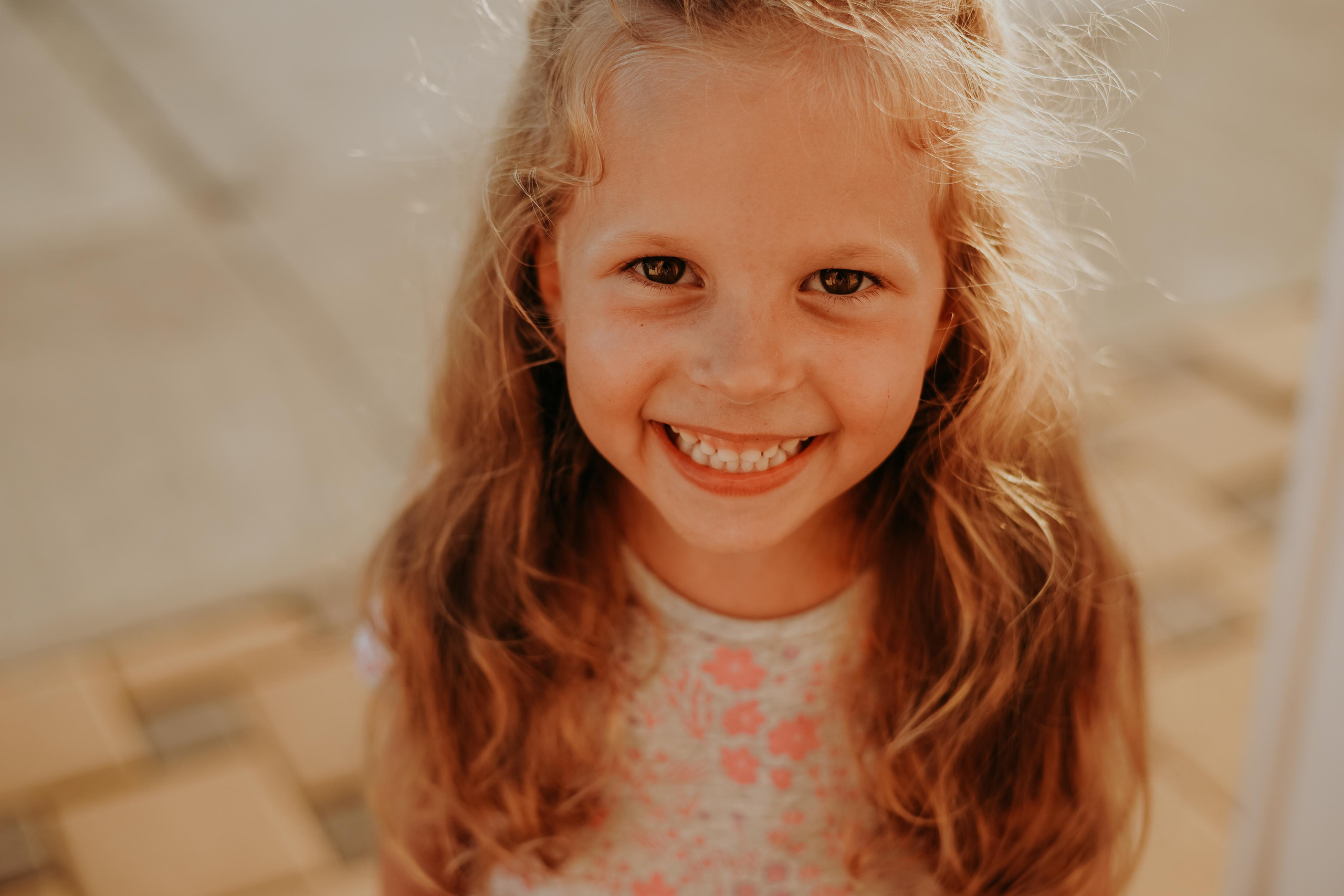 Анна, Денис и Настя в морском порту. Фотограф в Сочи и Абхазии | Фототуры | September Air