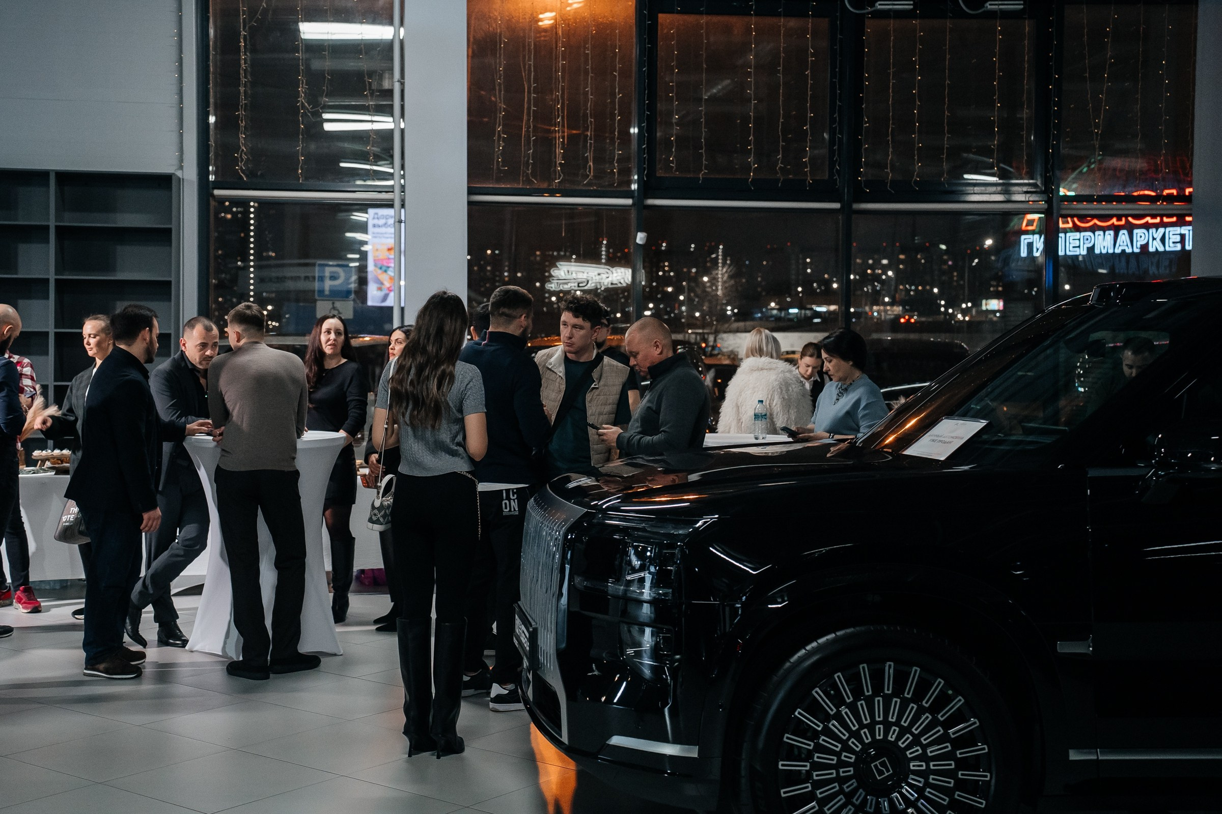 ПРЕЗЕНТАЦИЯ АВТО В FAKER AUTO GROUP. Семейный и репортажный фотограф в Москве Оксана Шилова