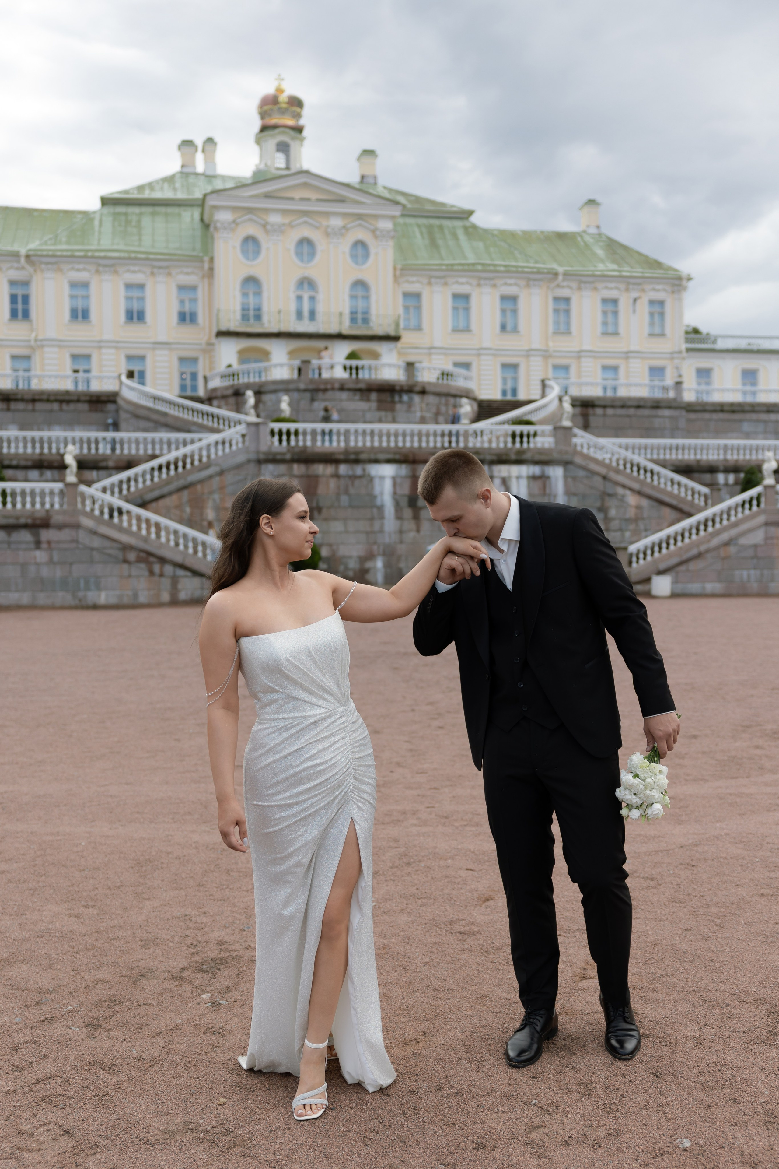 Эта любовь как самое яркое солнце…. Свадебный фотограф в Санкт — Петербурге и Ленинградской о