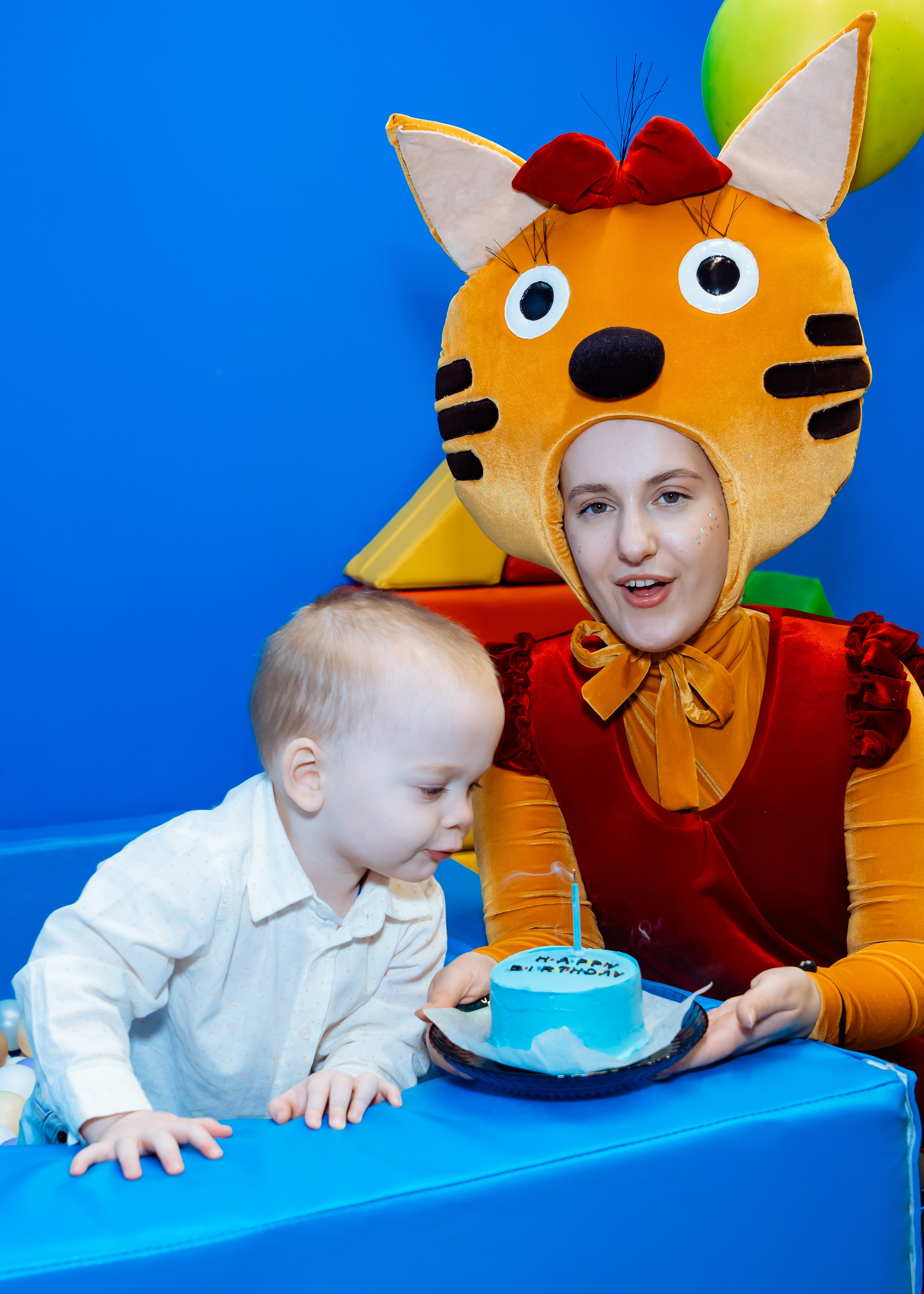 Карамелька в гостях у Романа. Крамер Юлиана детский и семейный фотограф