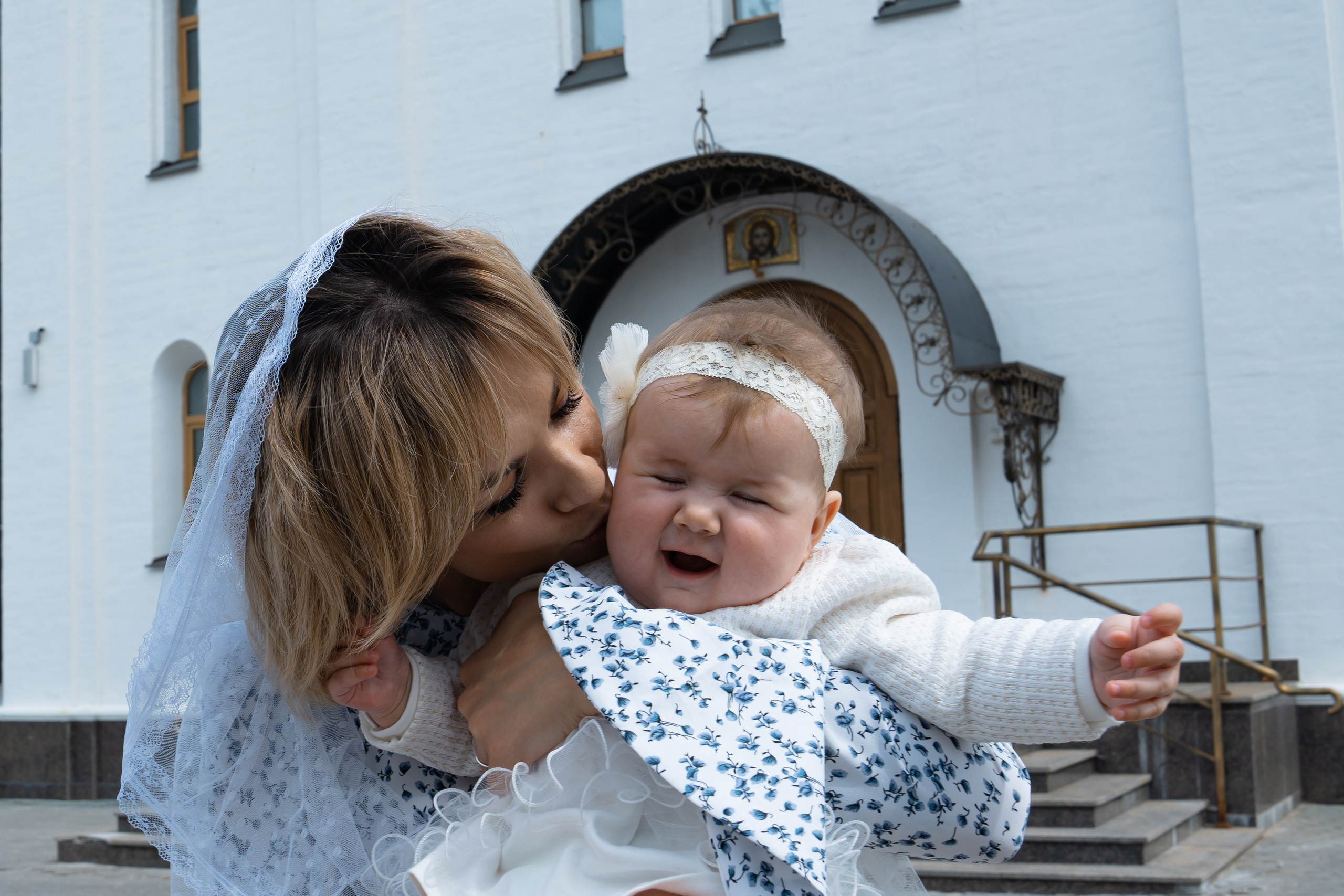 Таинство Крещения Евгении. Крамер Юлиана детский и семейный фотограф