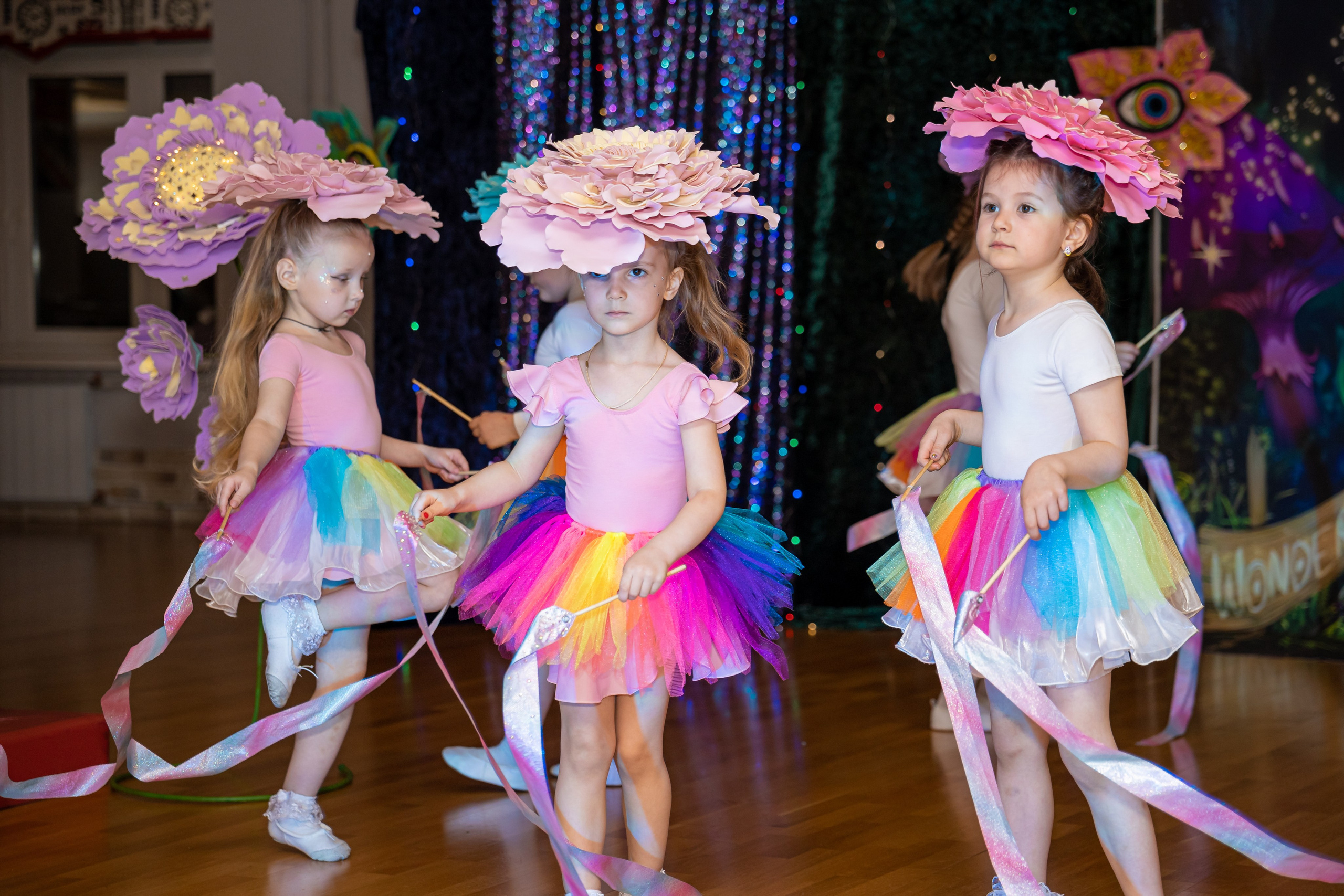 Фотосъемка детского выступления «Алиса в стране чудес». Ирина Носова - семейный и детский фотограф