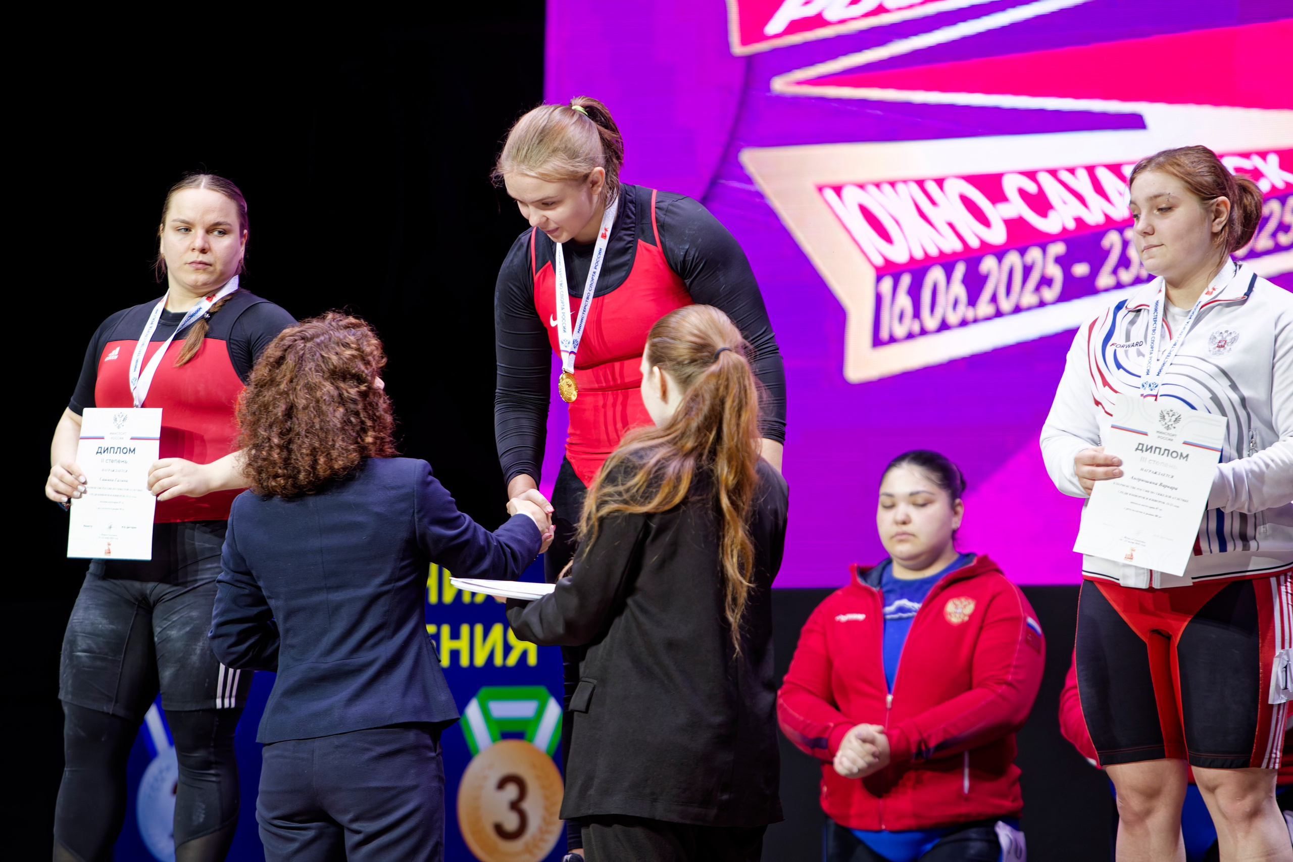 Тяжелая атлетика. Кутузов Евгений Фотограф в Южно-Сахалинске